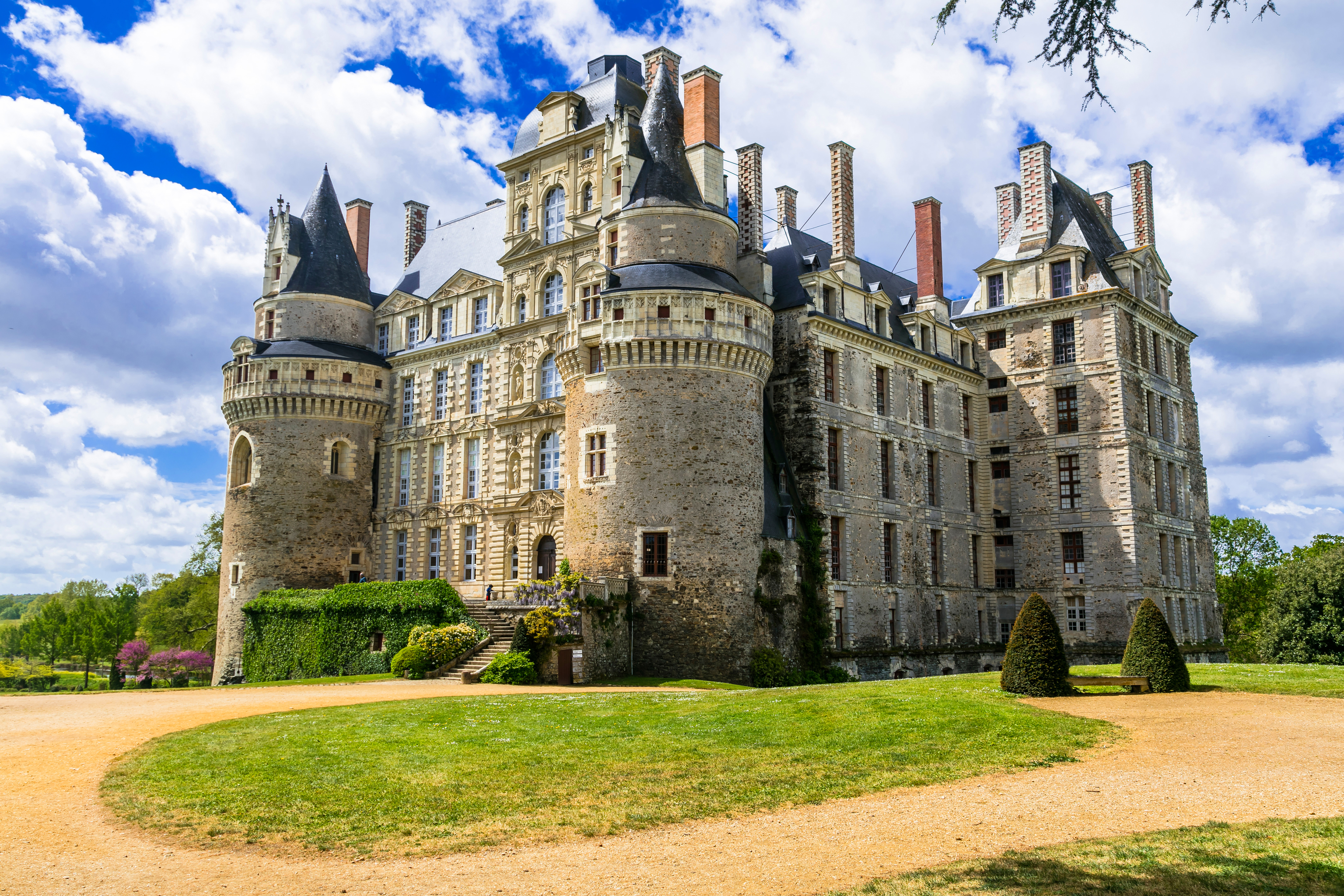 El castillo de Brissac, en el Loira Atlántico.