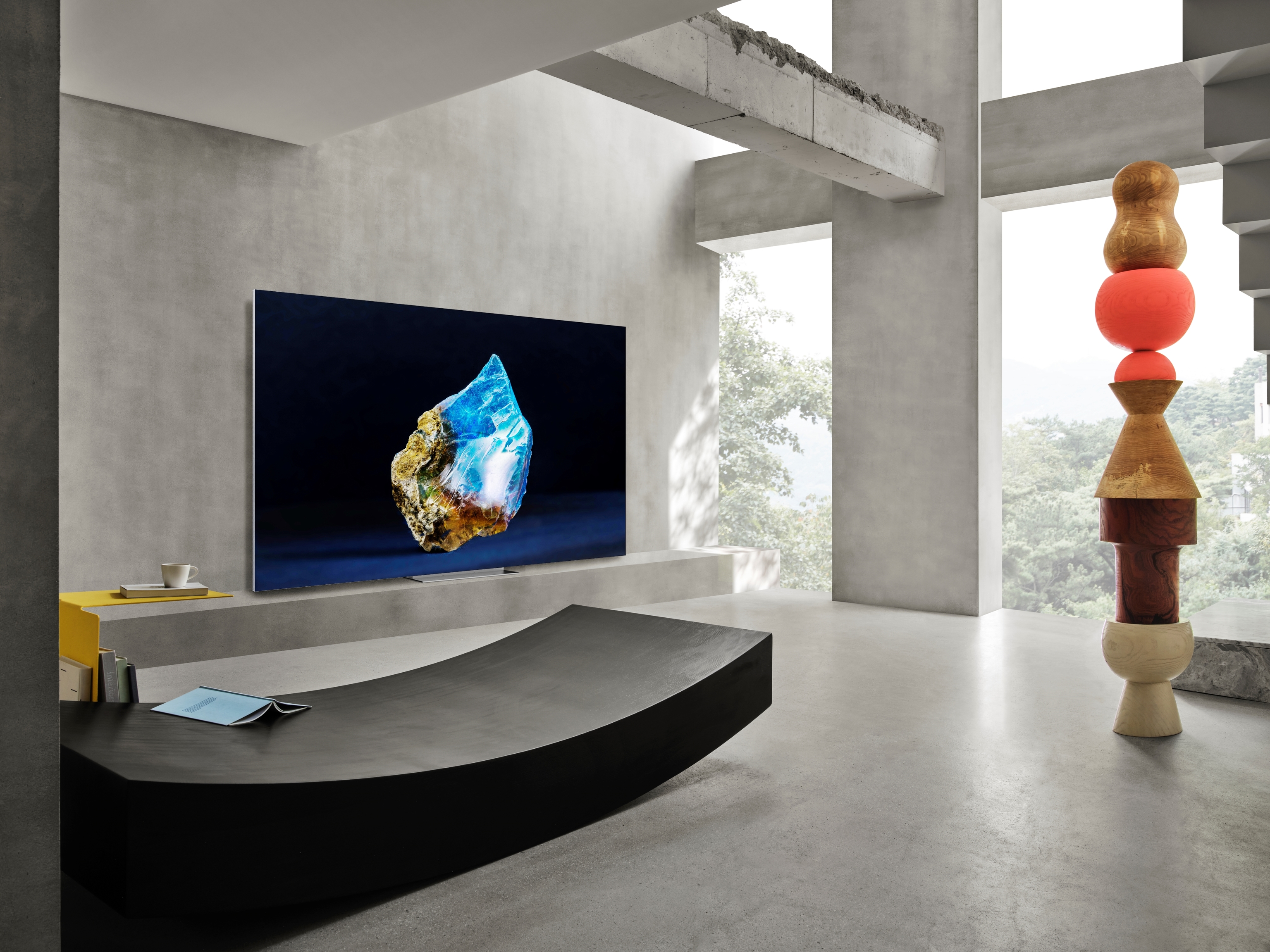 Un televisor de la nueva gama Neo QLED en un salón.