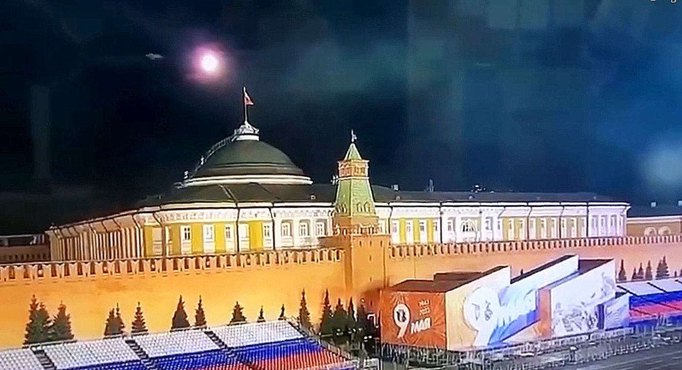 Explosiones en el interior del Kremlin.