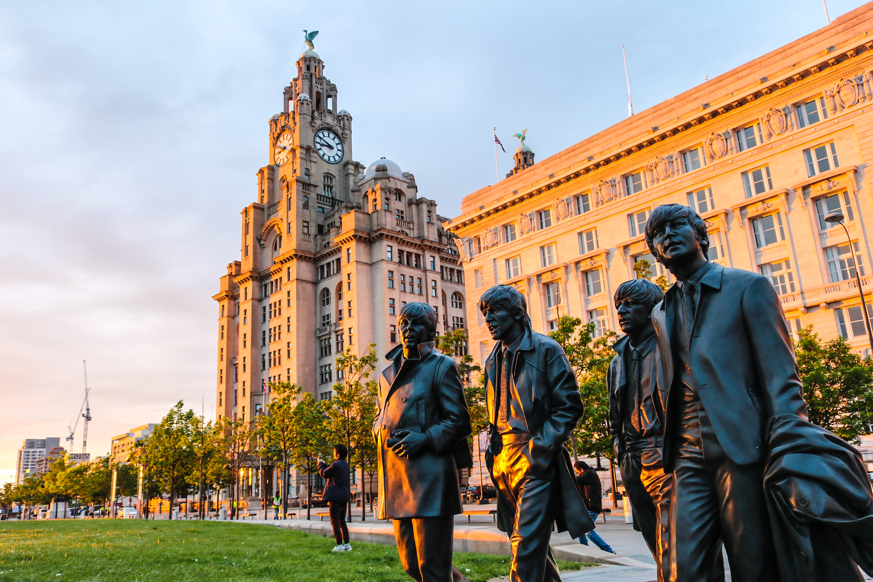 Estatua de los Beatles en Liverpool.
