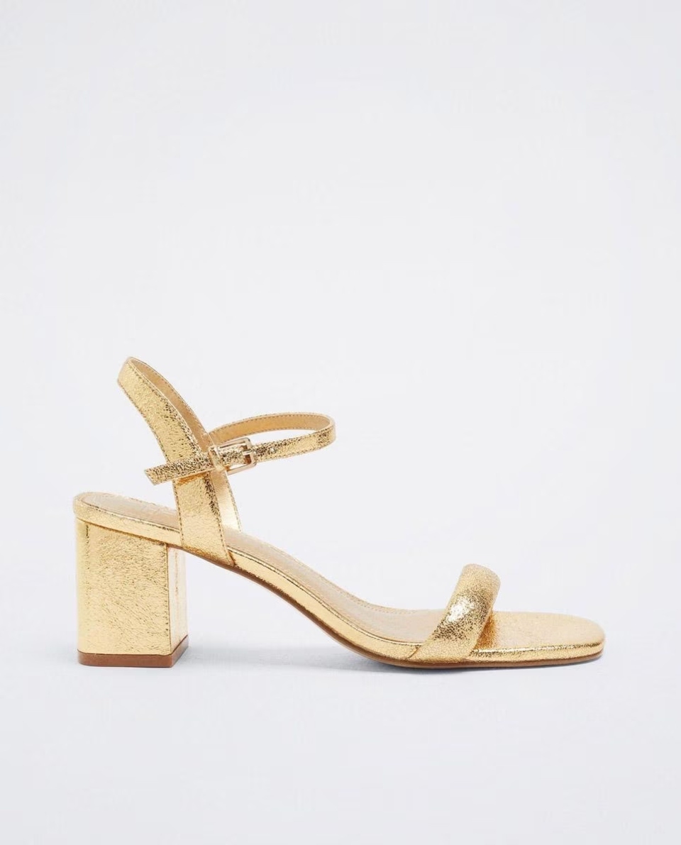 Cerco Disciplina Dependiente 8 sandalias doradas con tacón de El Corte Inglés que no te vas a quitar en  todo el verano | Moda