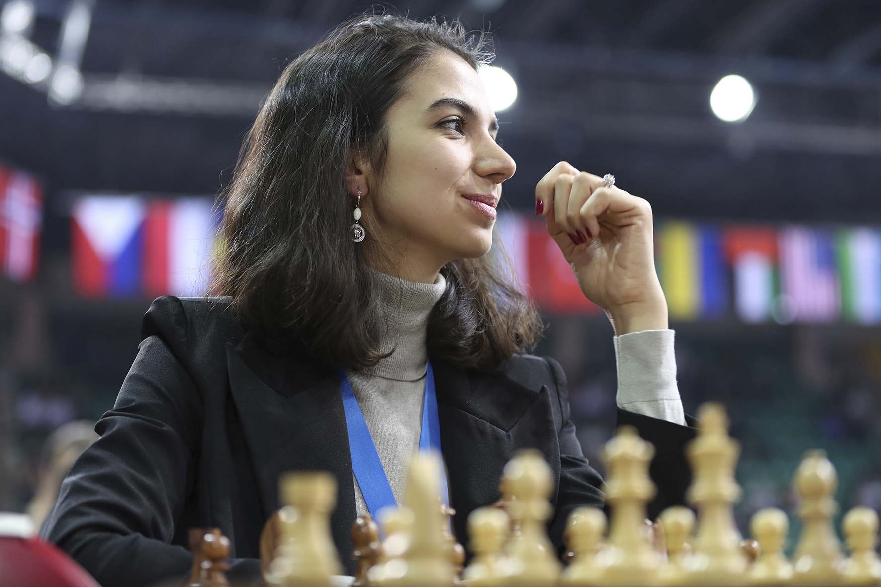 Sara Khadem durante una de sus partidas de ajedrez.