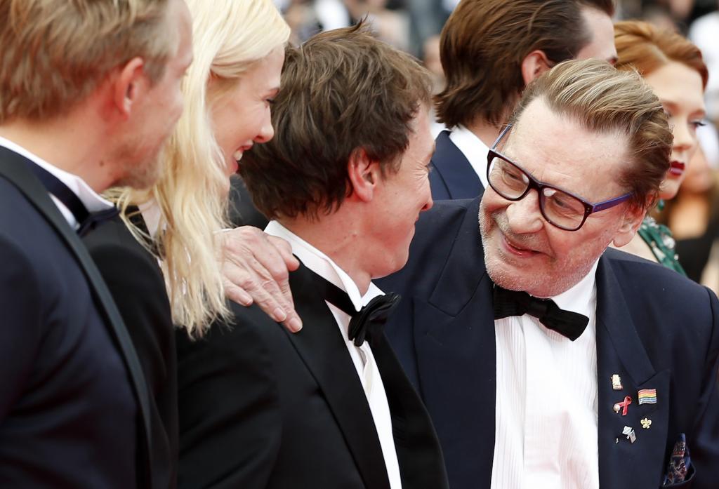 Helmut Berger (a al derecha) en el Festival de Cannes en 2014.