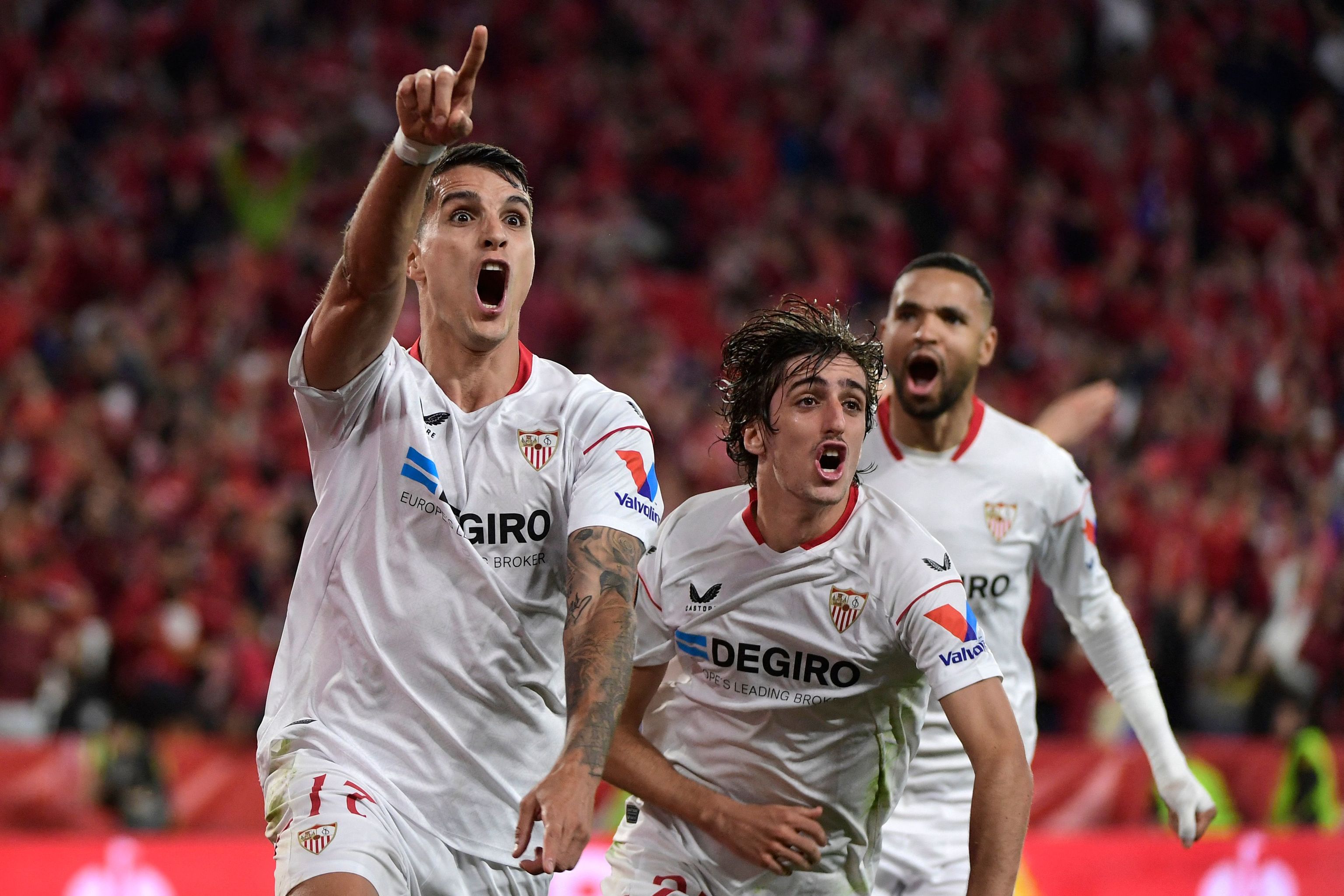 Erik Lamela, jugador del Sevilla, celebra tras marcar un gol a la Juventus en la Europa League.