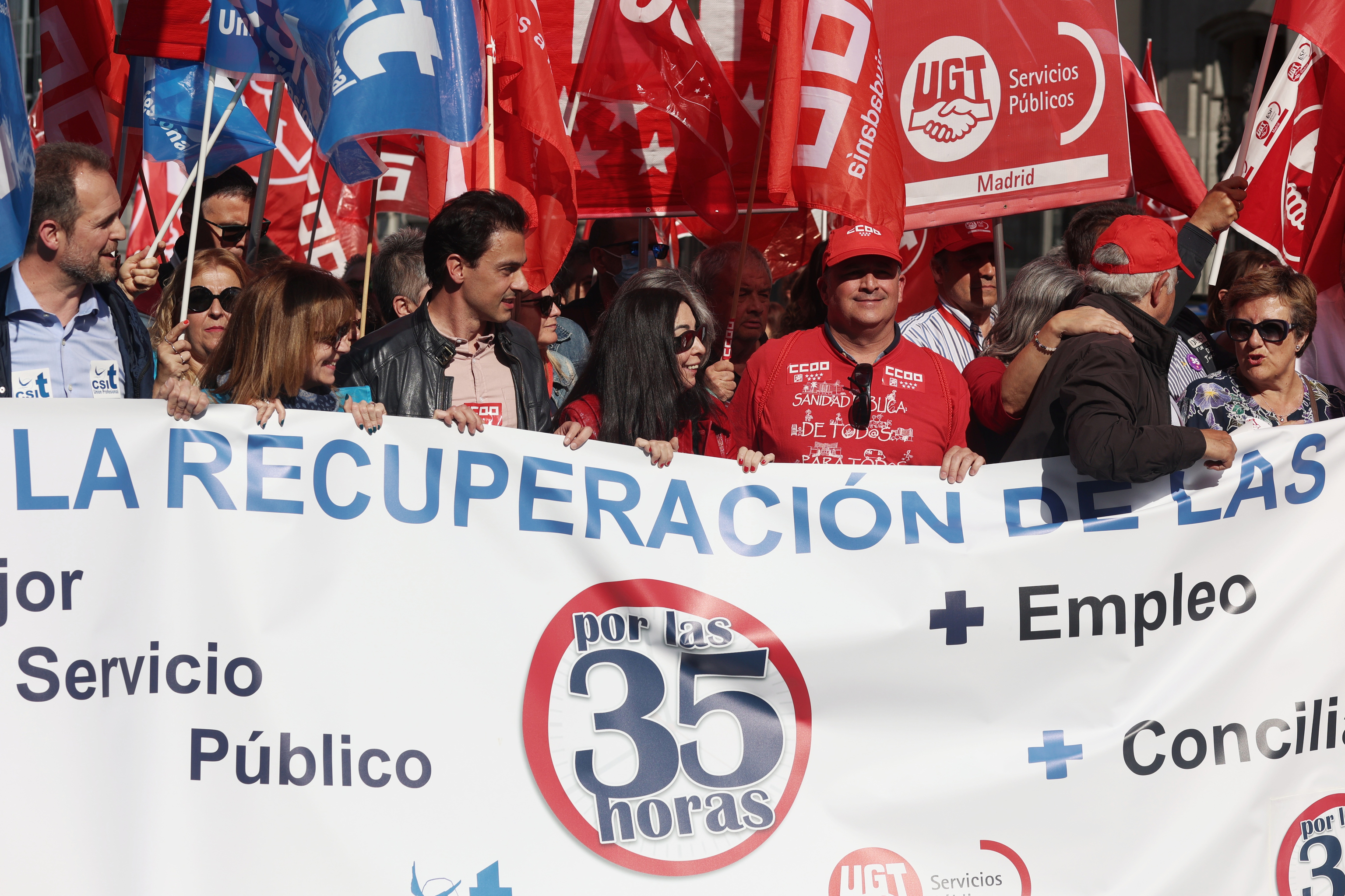 Manifestacin de funcionarios en Madrid por la recuperacin de la jornada de 35 horas semanales.