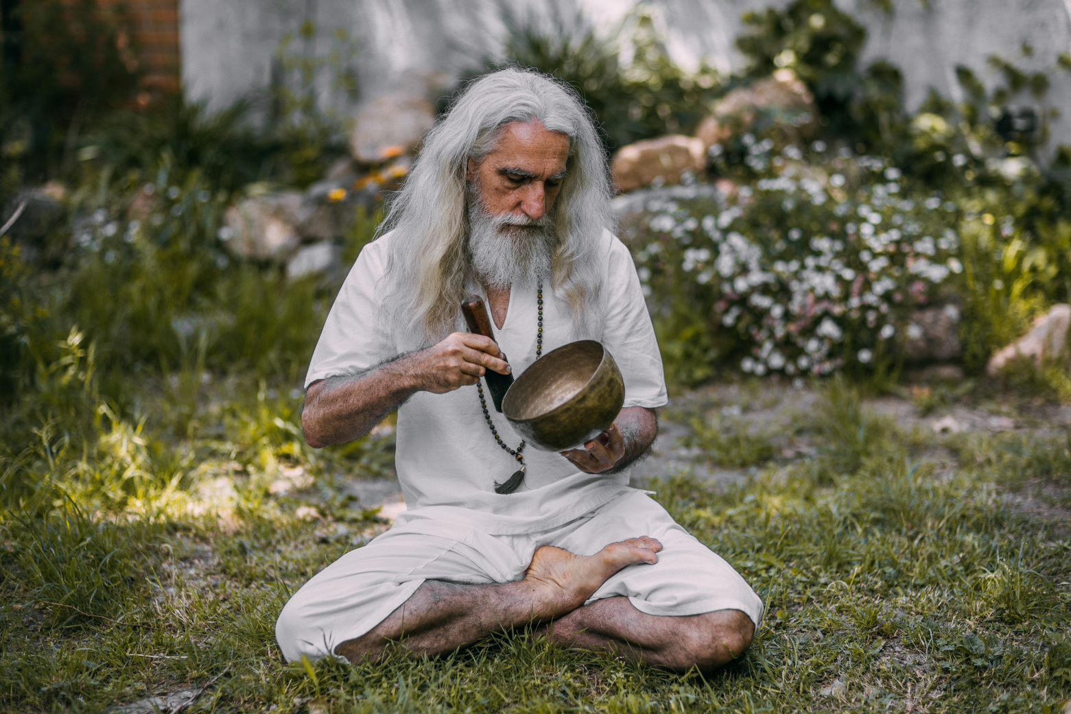 Vikrampal ha compuesto algunas de las msicas con las que practica sus meditaciones.