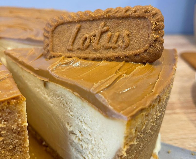 Cheesecake de crema de galleta Lotus.