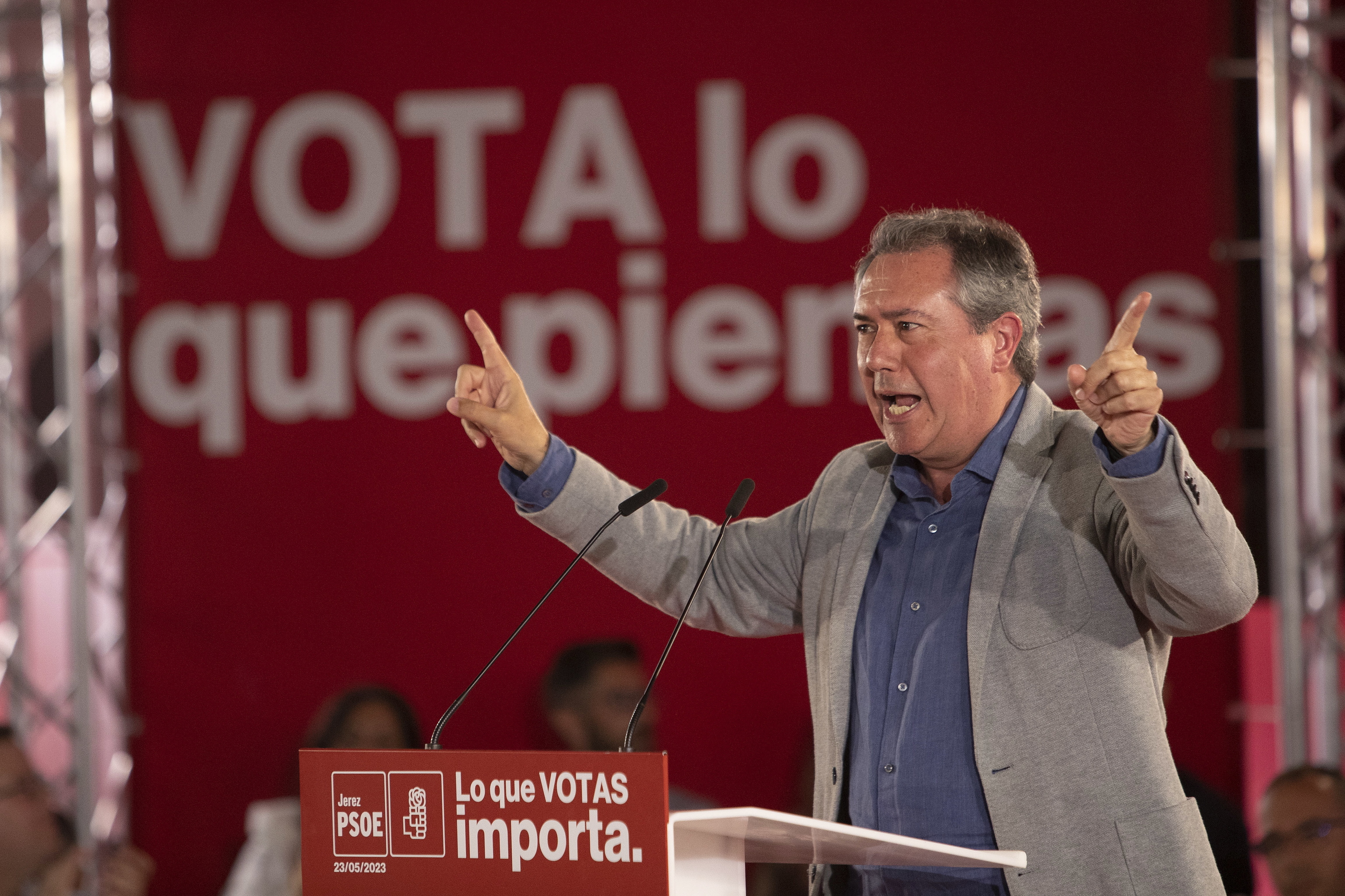 El secretario general del PSOE andaluz, Juan Espadas, en un mitin electoral en Jerez de la Frontera.