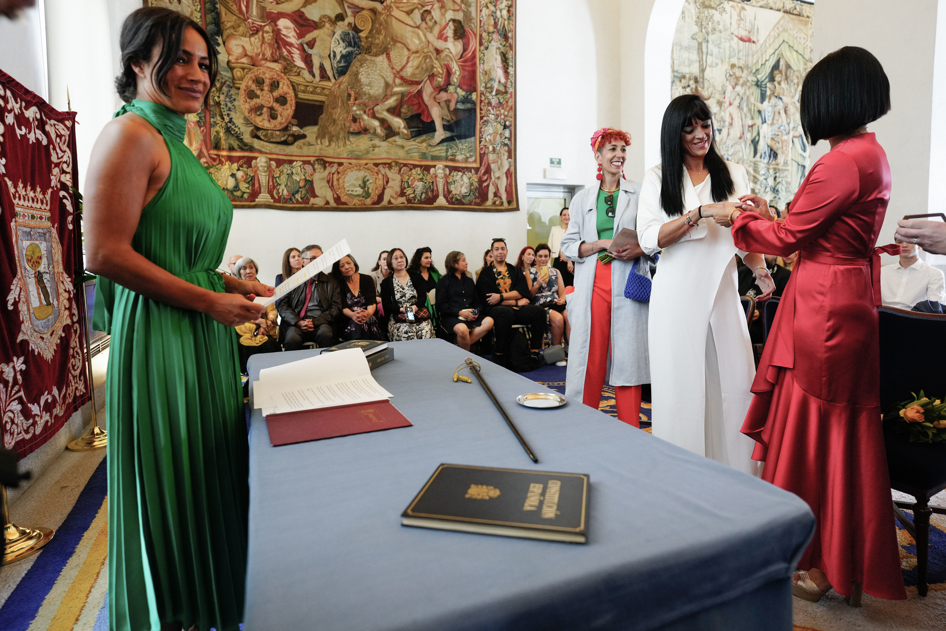 La vicealcaldesa y candidata de Cs a la Alcaldía de Madrid, Begoña Villacís, oficia una boda civil este domingo.