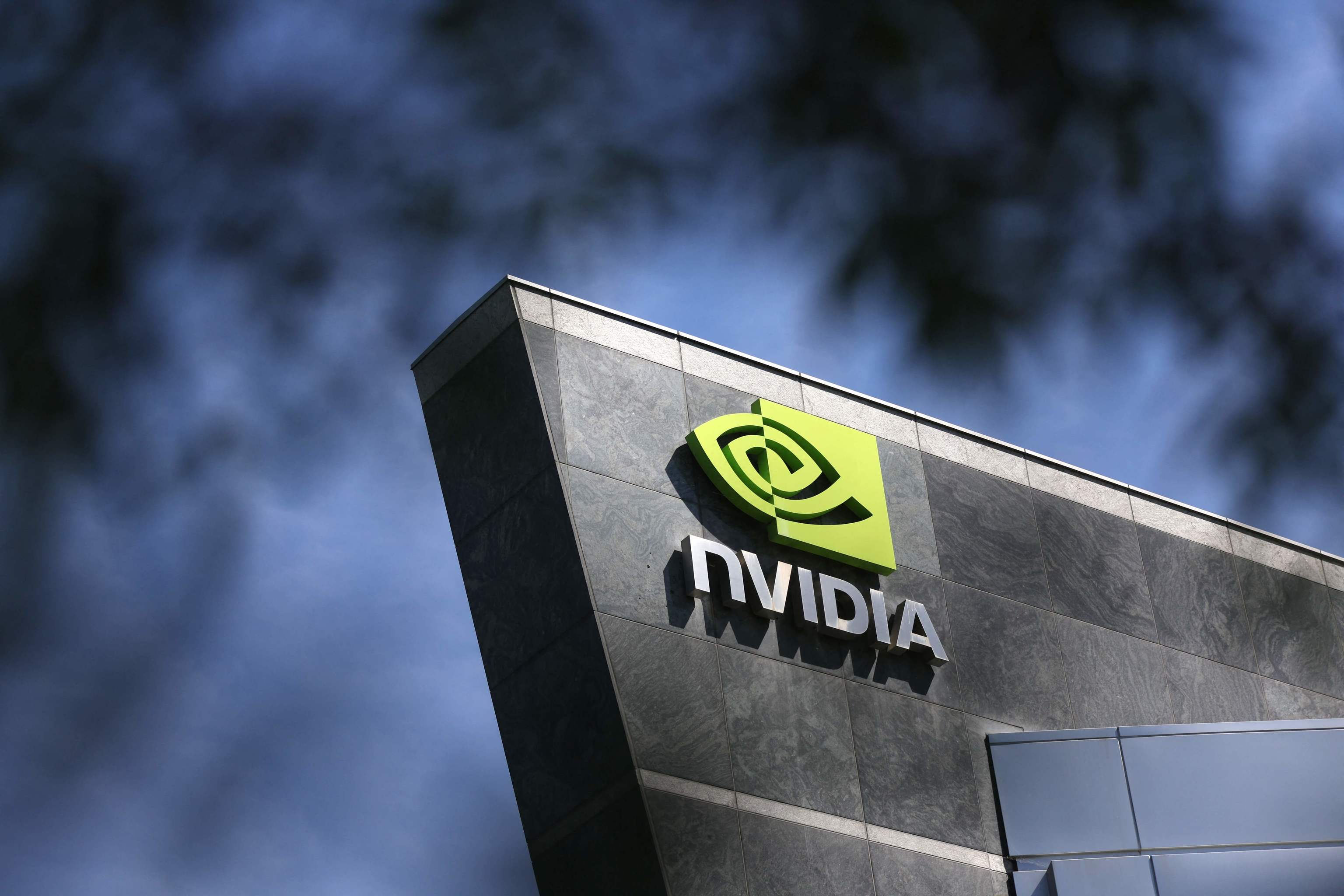 Nvidia entra en el club del billón de dólares gracias a la IA