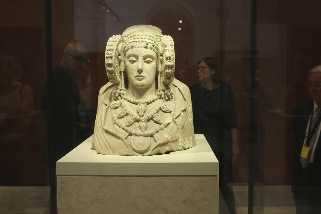 La Dama de Elche, en el Museo Arqueolgico Nacional, uno de los museos estatales.