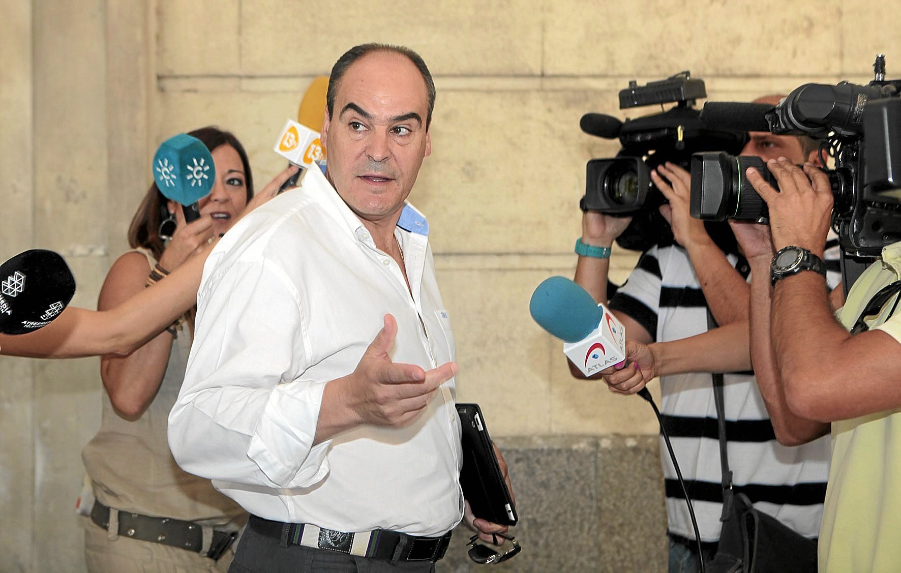 El ex director general de Trabajo de la Junta Juan Márquez, en los juzgados de Sevilla, en una imagen de archivo.