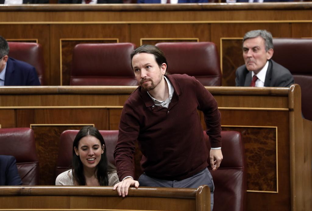 Juramento de Pablo Iglesias como diputado en la IV Legislatura.