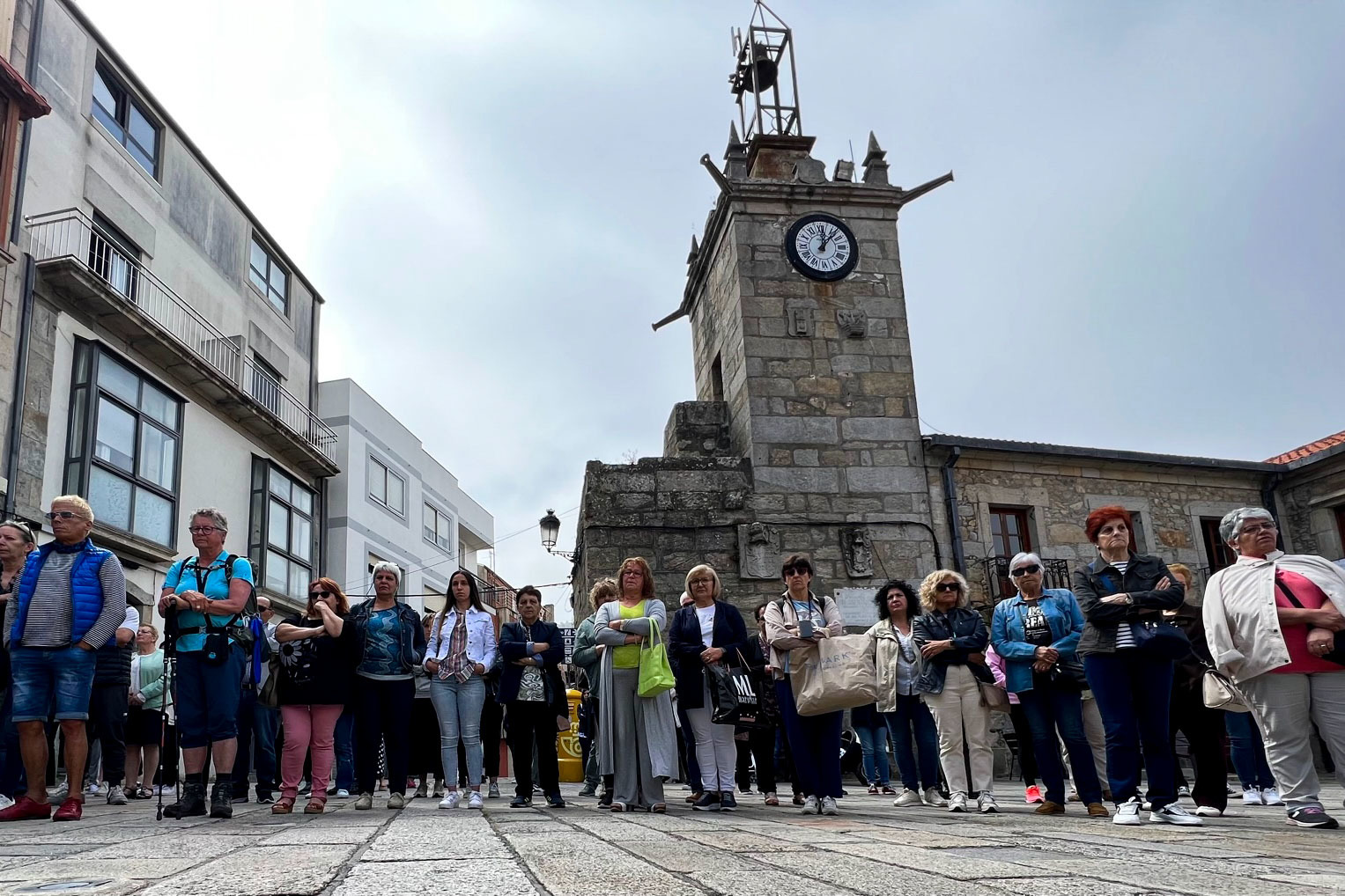 Concentraicón en A Guarda (Pontevedra) por el asesinato de Ana Vanessa Serén.
