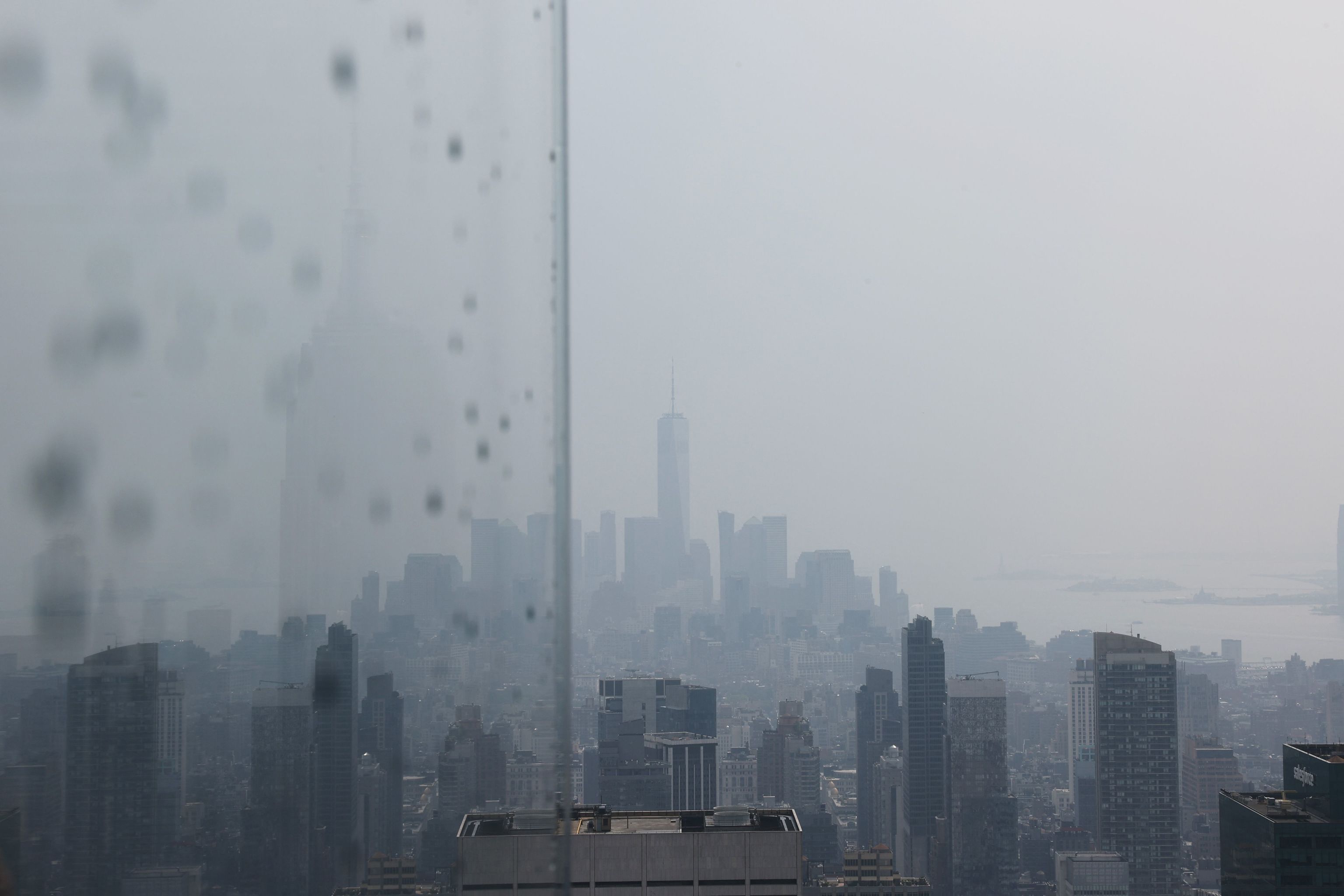 Nueva York, completamente cubierta por el humo de los incendios de ...