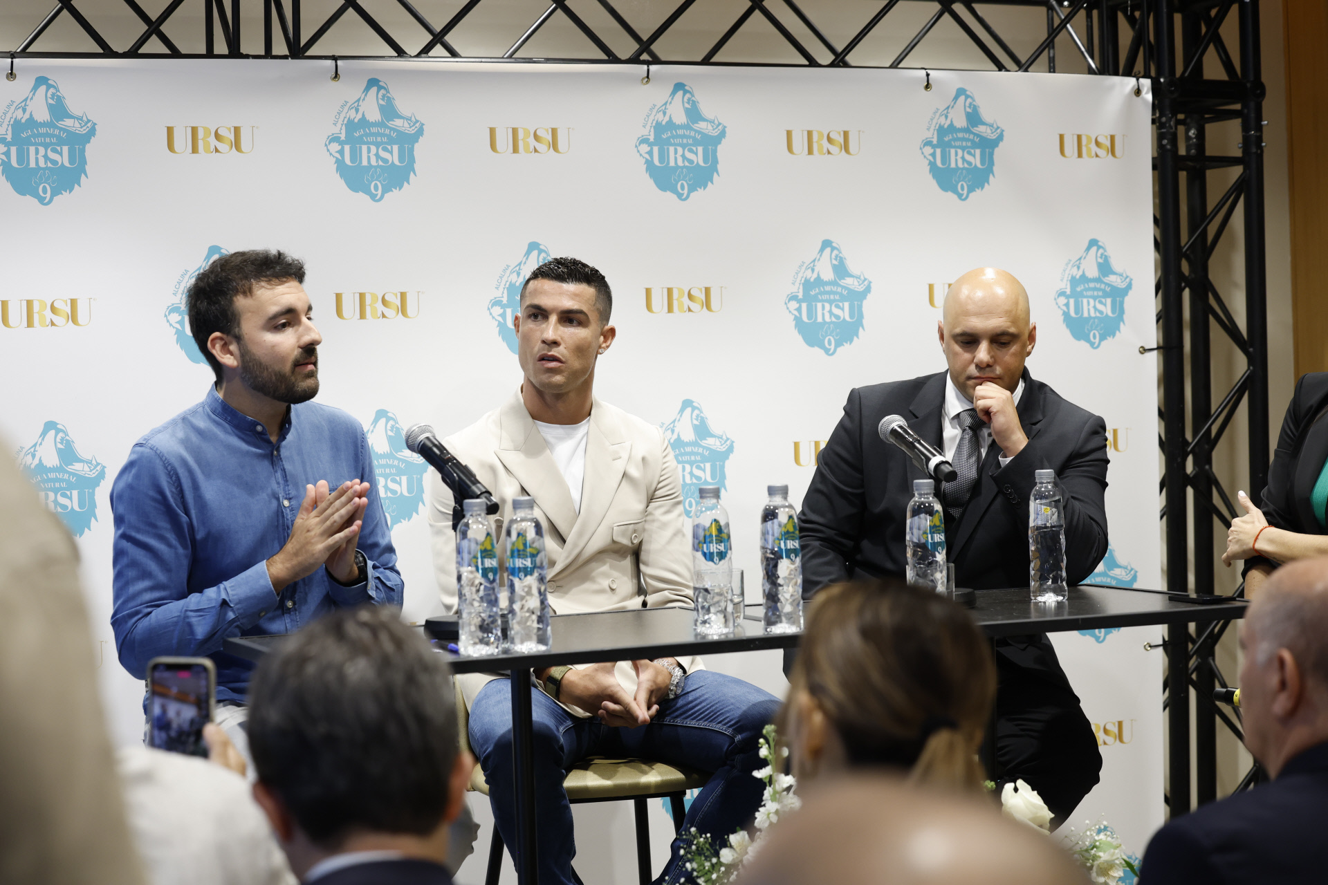 El nutricionista Aitor Snchez, el futbolista Cristiano Ronaldo y el empresario Francisco Ferreira.