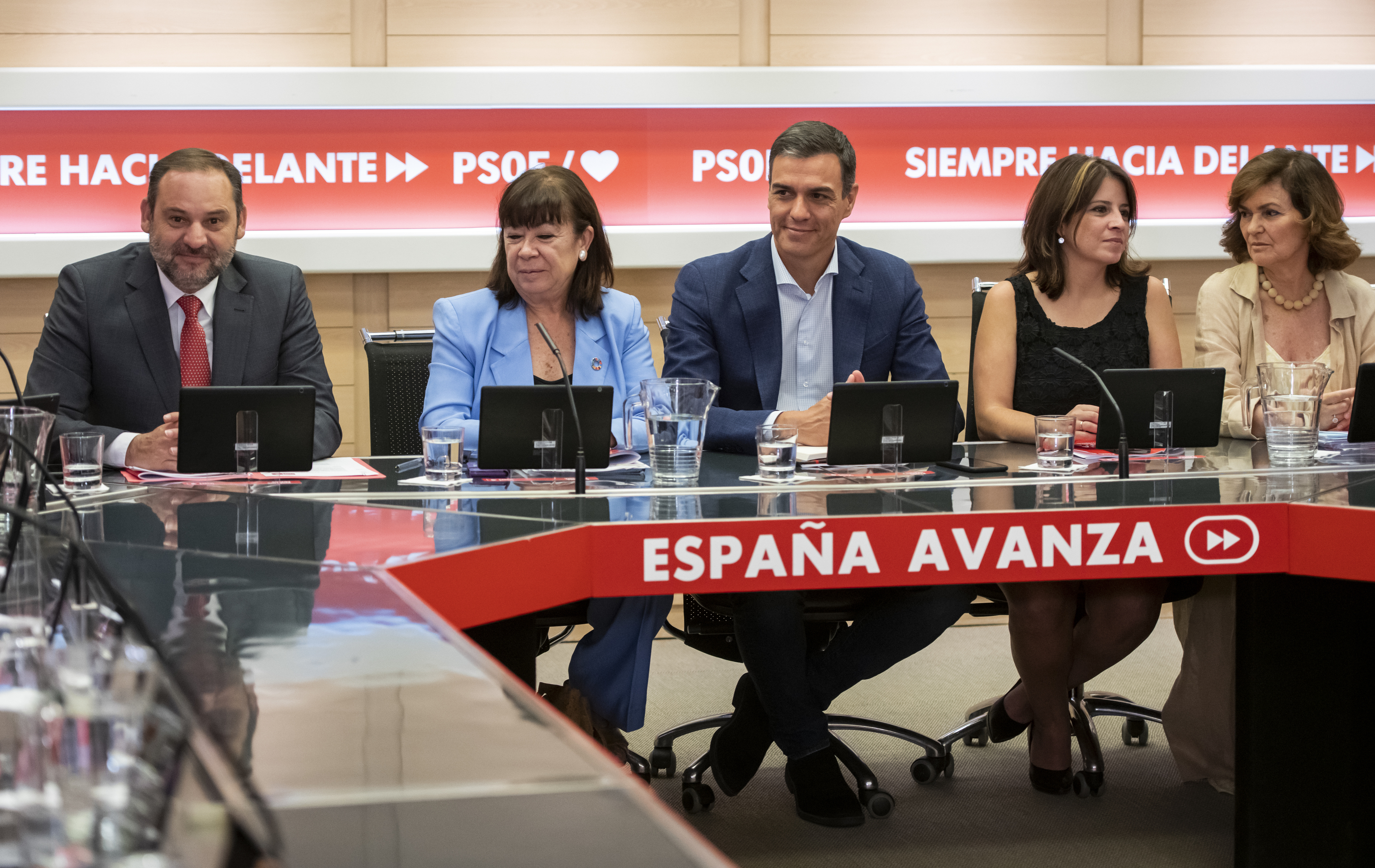 Sánchez, Ábalos y Calvo, entre otros, en 2019.