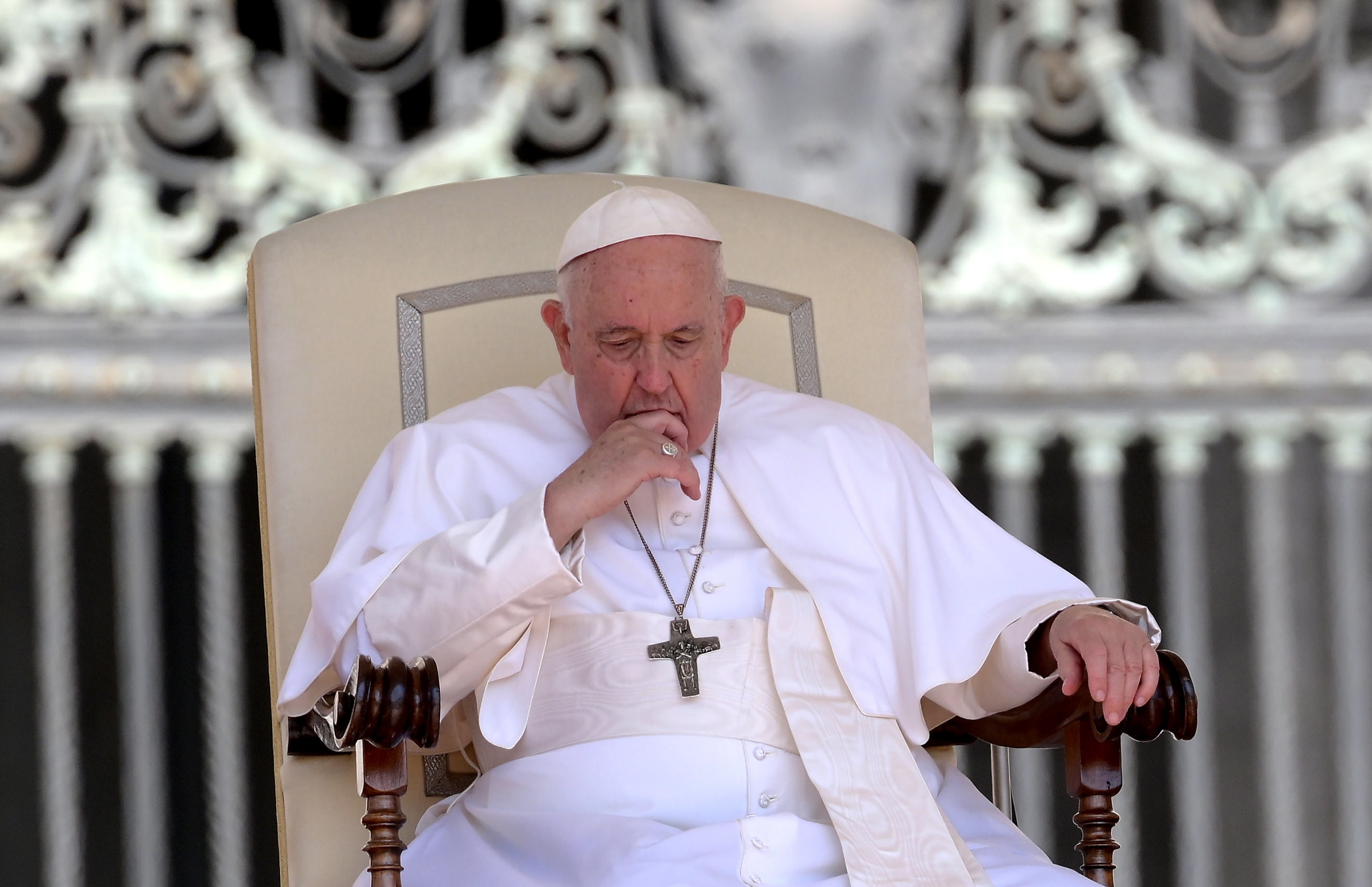 El Papa Francisco evoluciona bien, pero no celebrará públicamente el ángelus