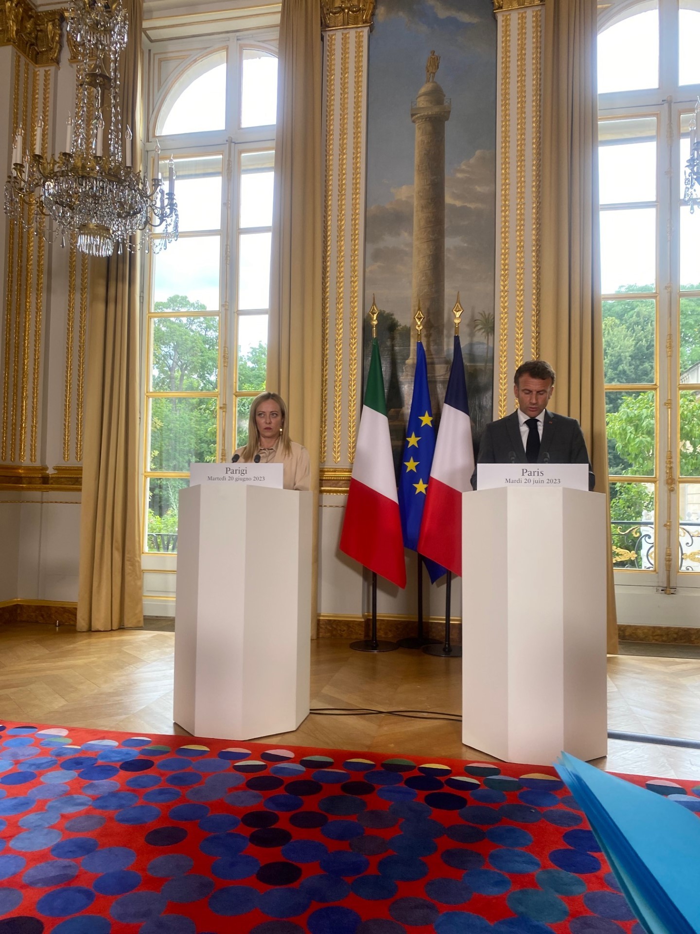 El presidente francs, Emmanuel Macron, y la primera ministra italiana, Giorgia Meloni