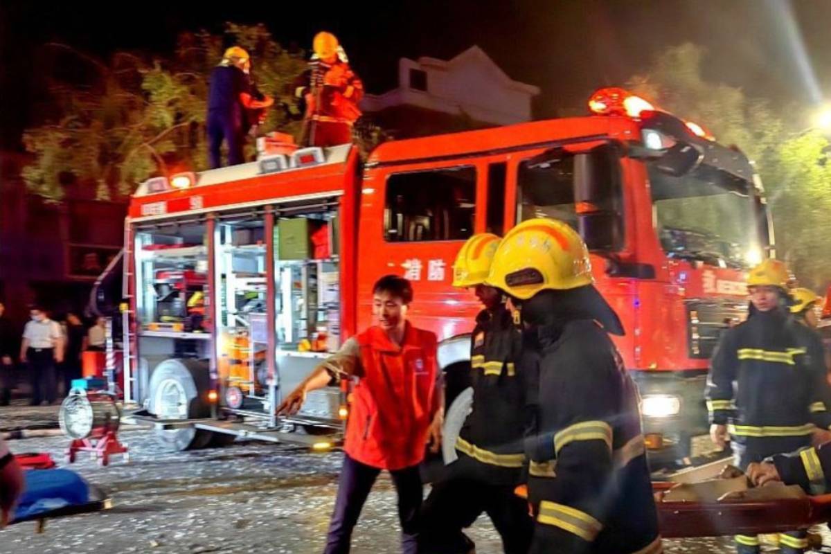 Una explosión de gas en un restaurante de China deja 31 muertos