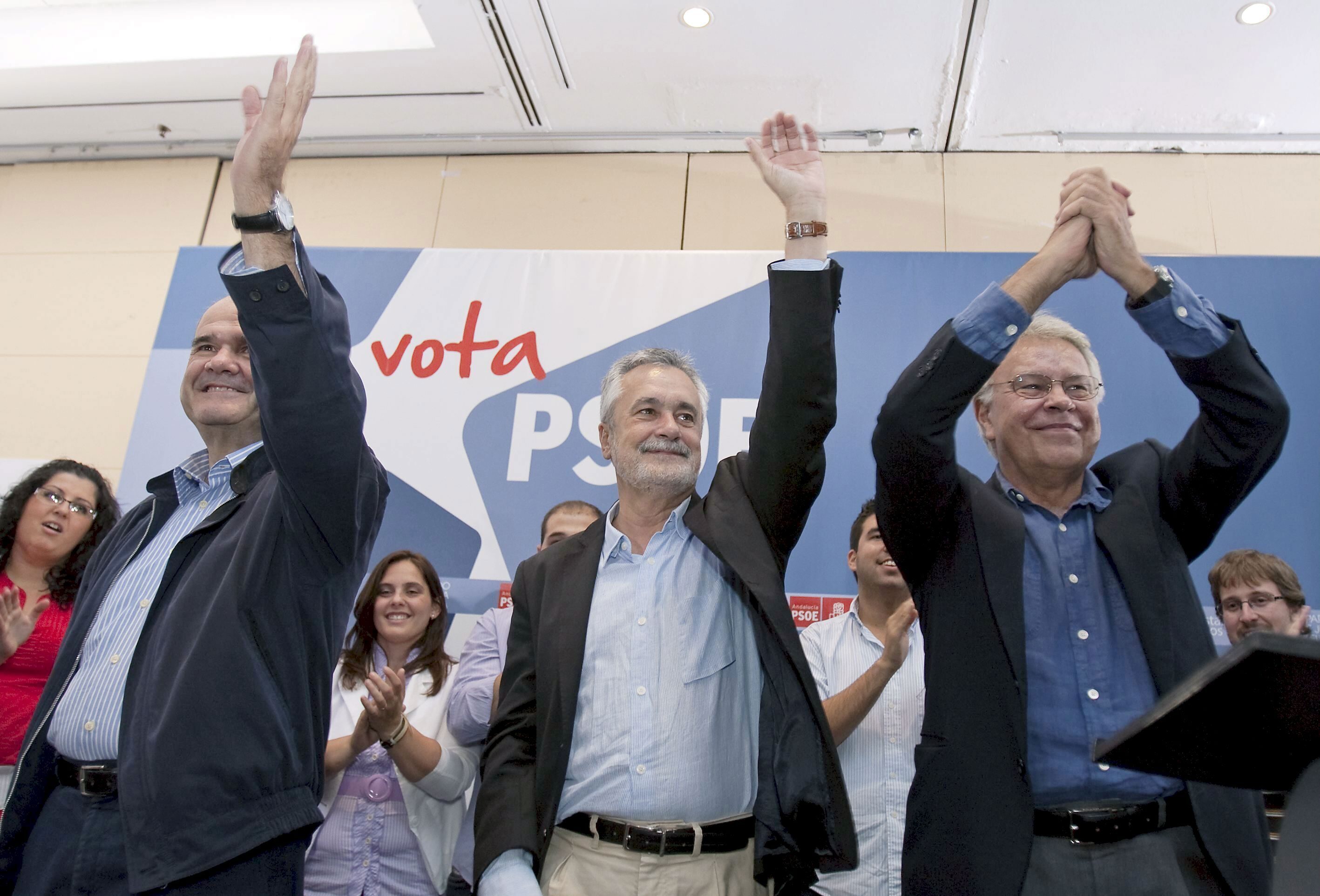 Chaves, Griñán y González, en un acto electoral en Sevilla, en 2009.