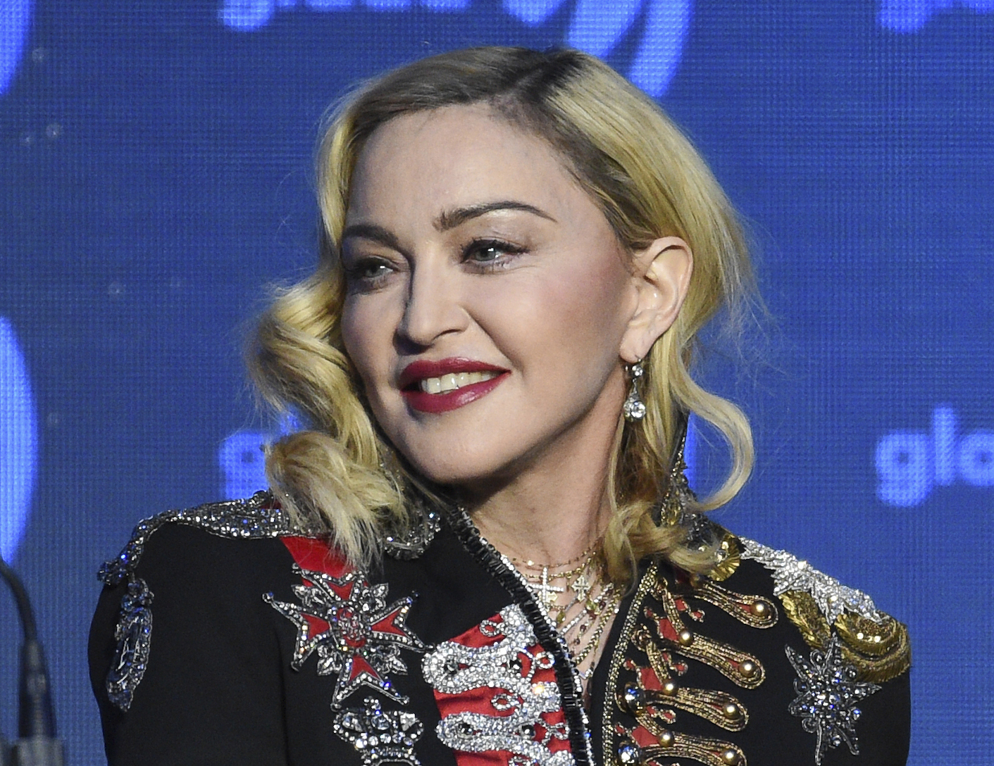 Madonna aplaza su gira al haber estado en la UCI por una infección bacteriana grave | Música