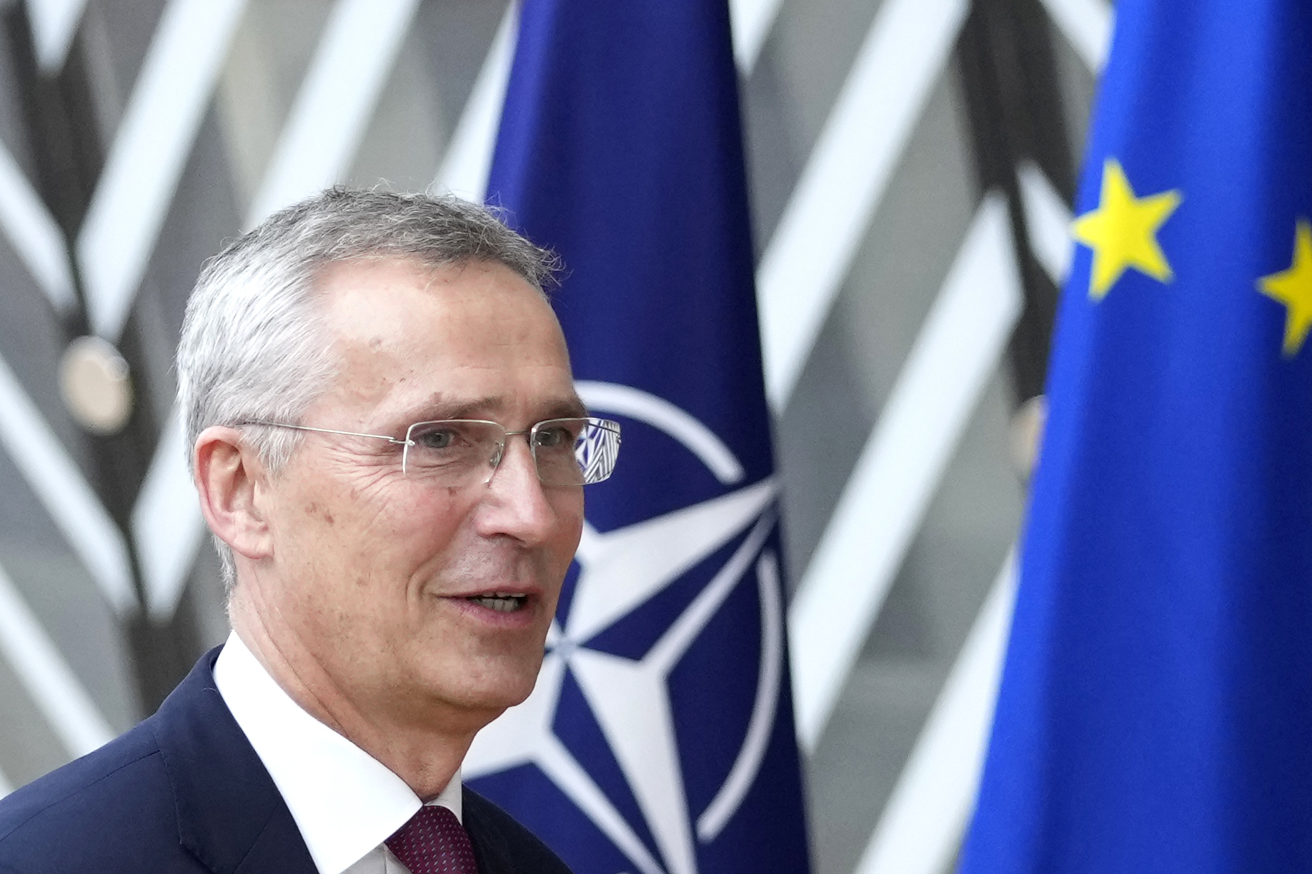 La guerra de Ucrania será larga, avisa el jefe de la OTAN