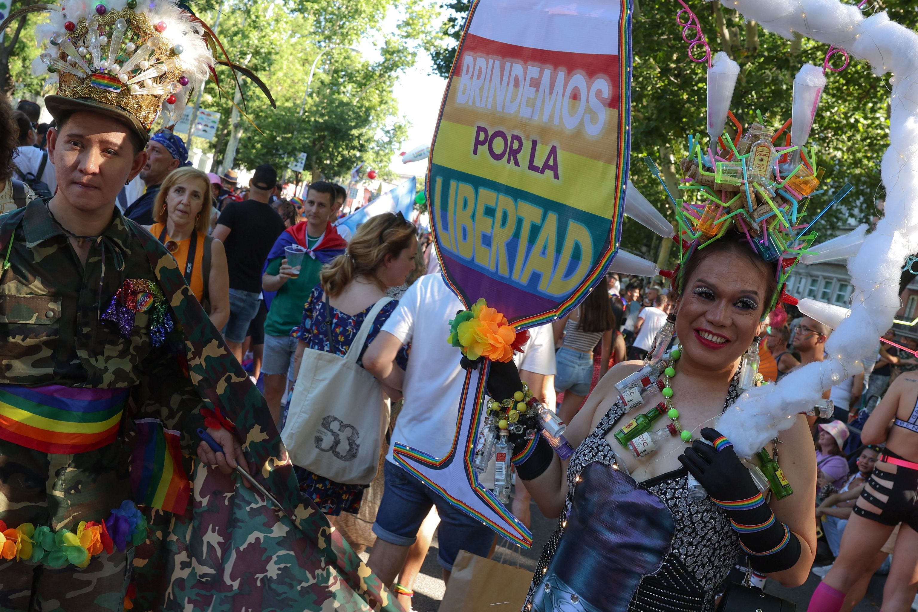 Varios participantes de la marcha del Orgullo LGBTI 2023 este sbado, en Madrid.