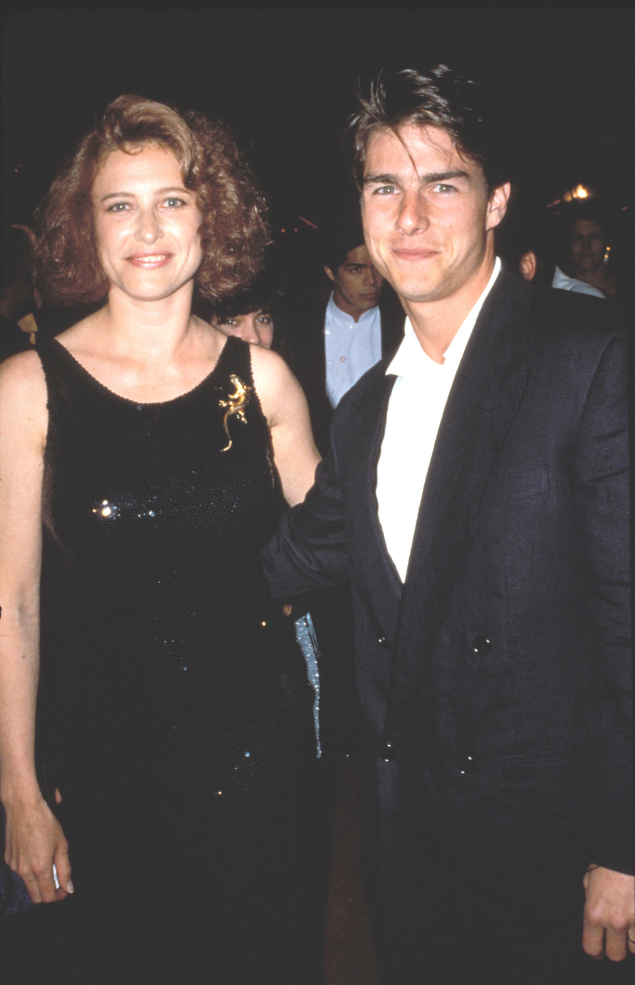 Mimi Rogers y Tom Cruise, en 1980.
