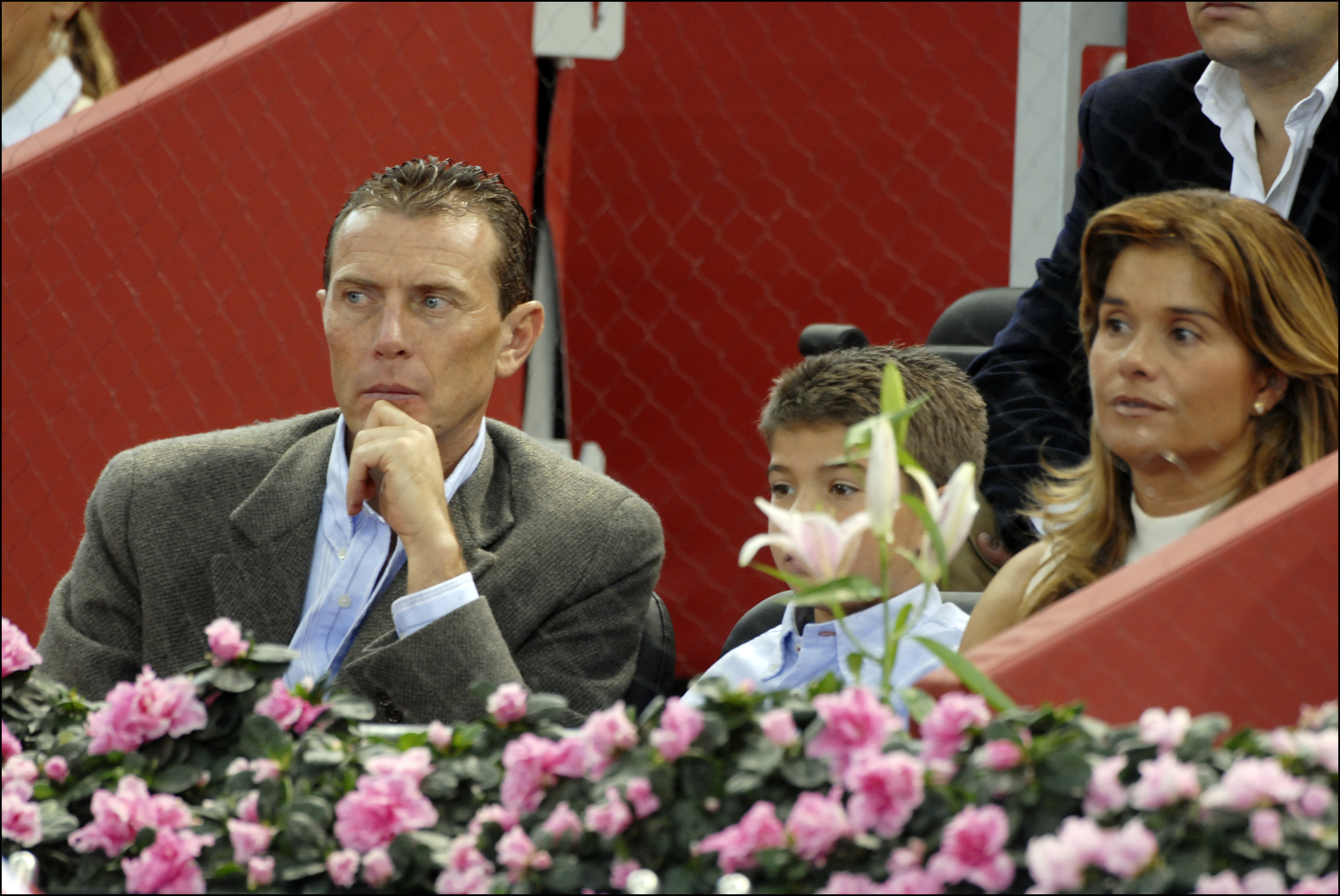 Con su mujer Sonia y su hijo Emilio, en 2006.