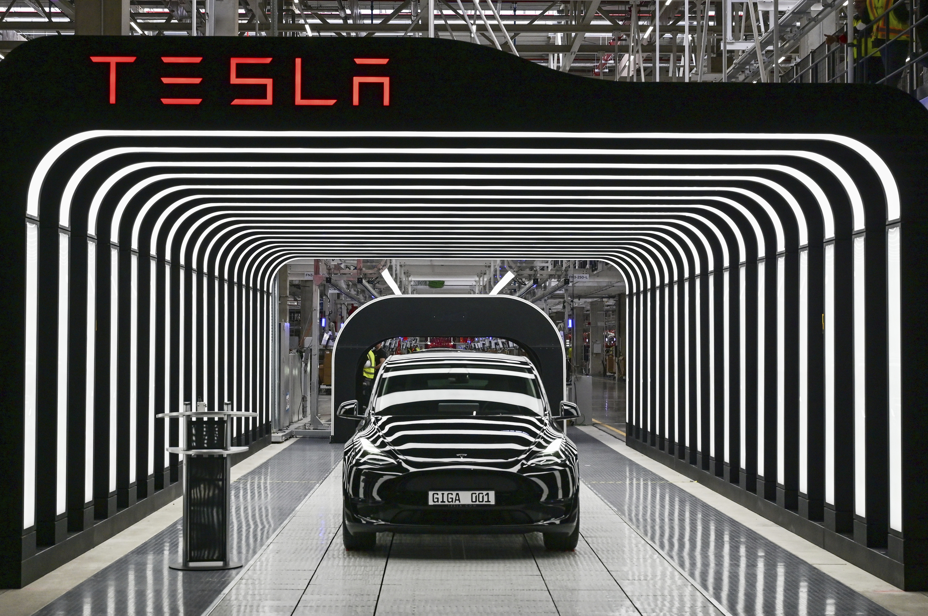 Un Tesla Y fabricado en Alemania