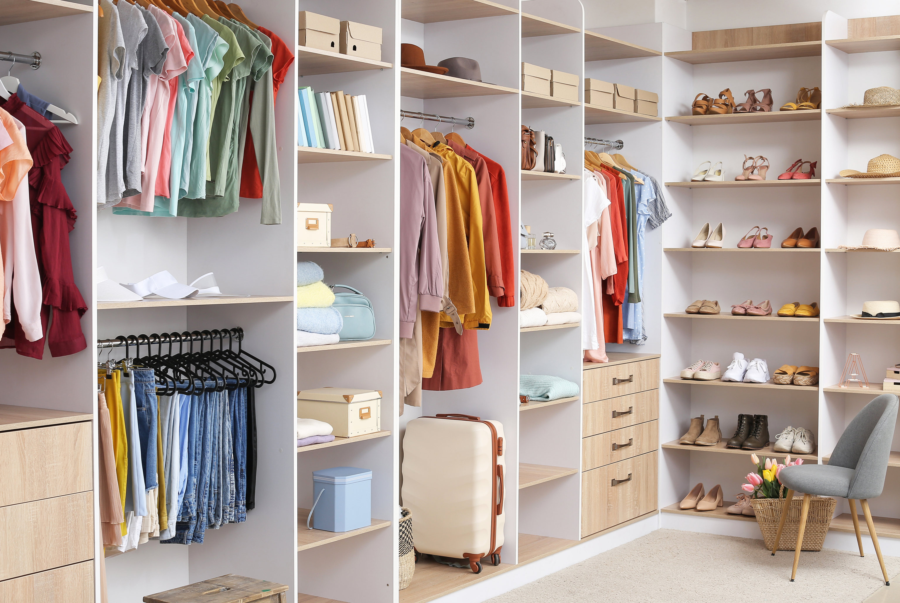Cómo organizar el armario y que se conserve mejor la ropa