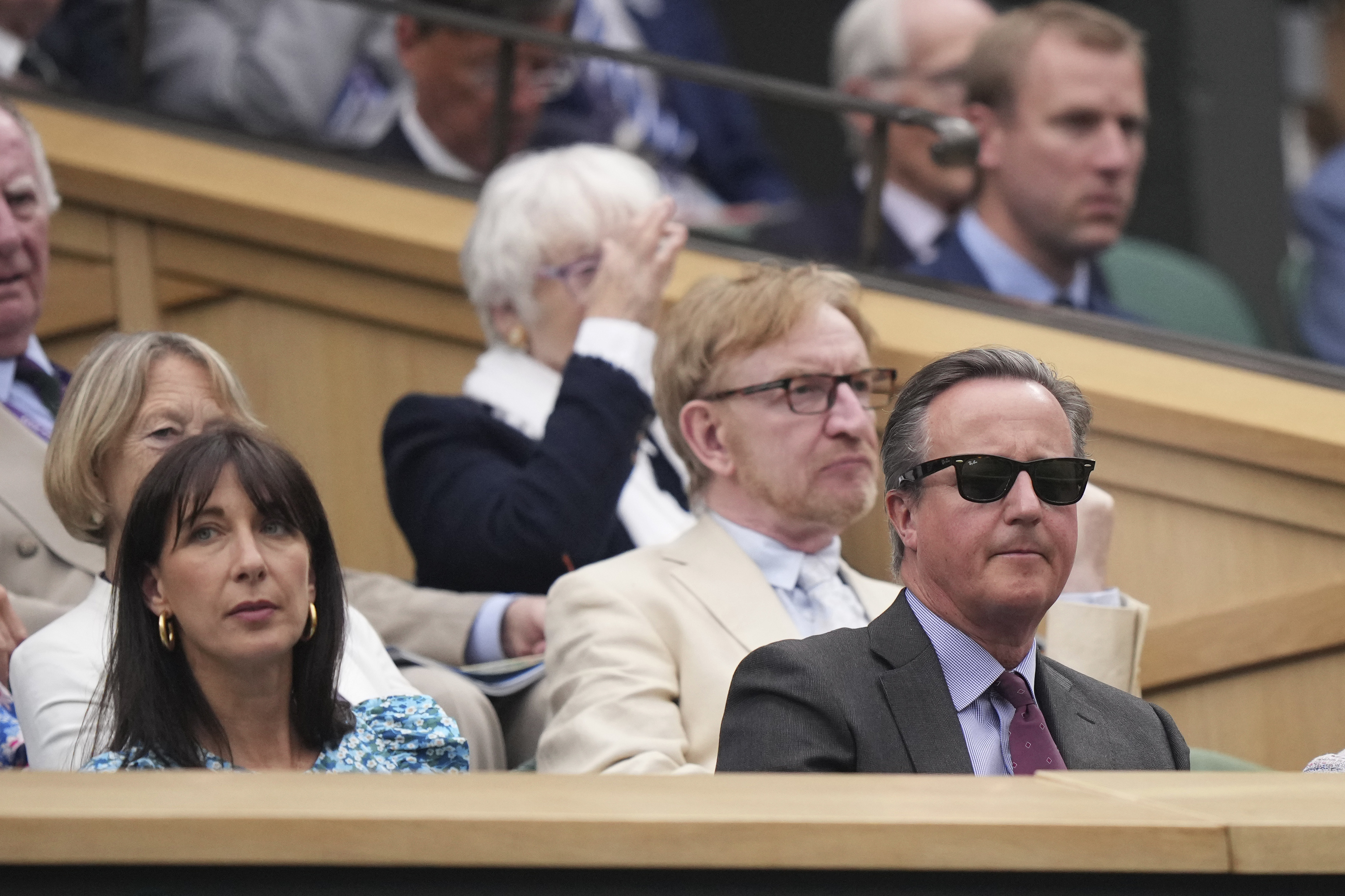 David Cameron y su esposa Samantha, en Wimbledon.