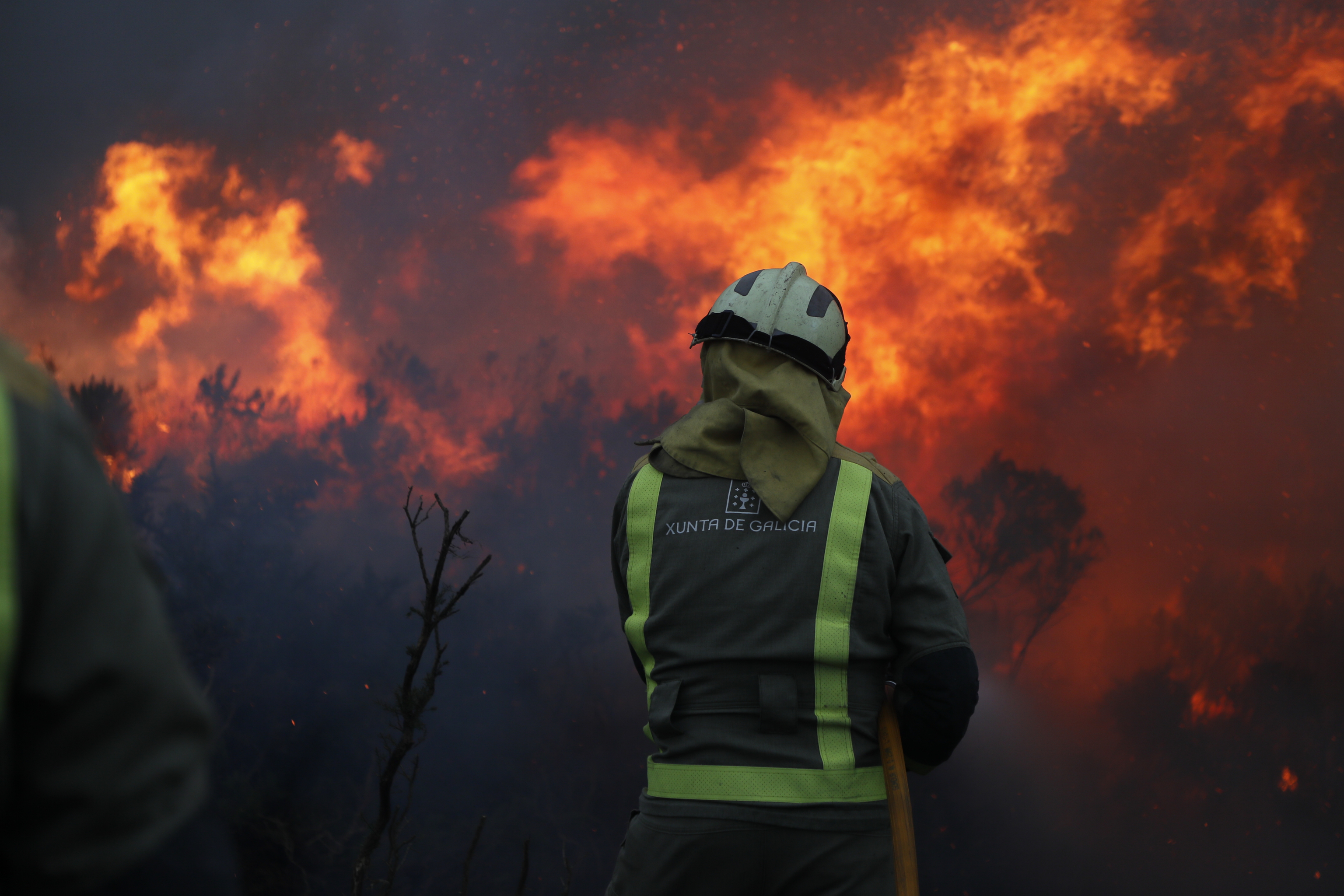 Imagen de archivo de un incendio en Galicia.