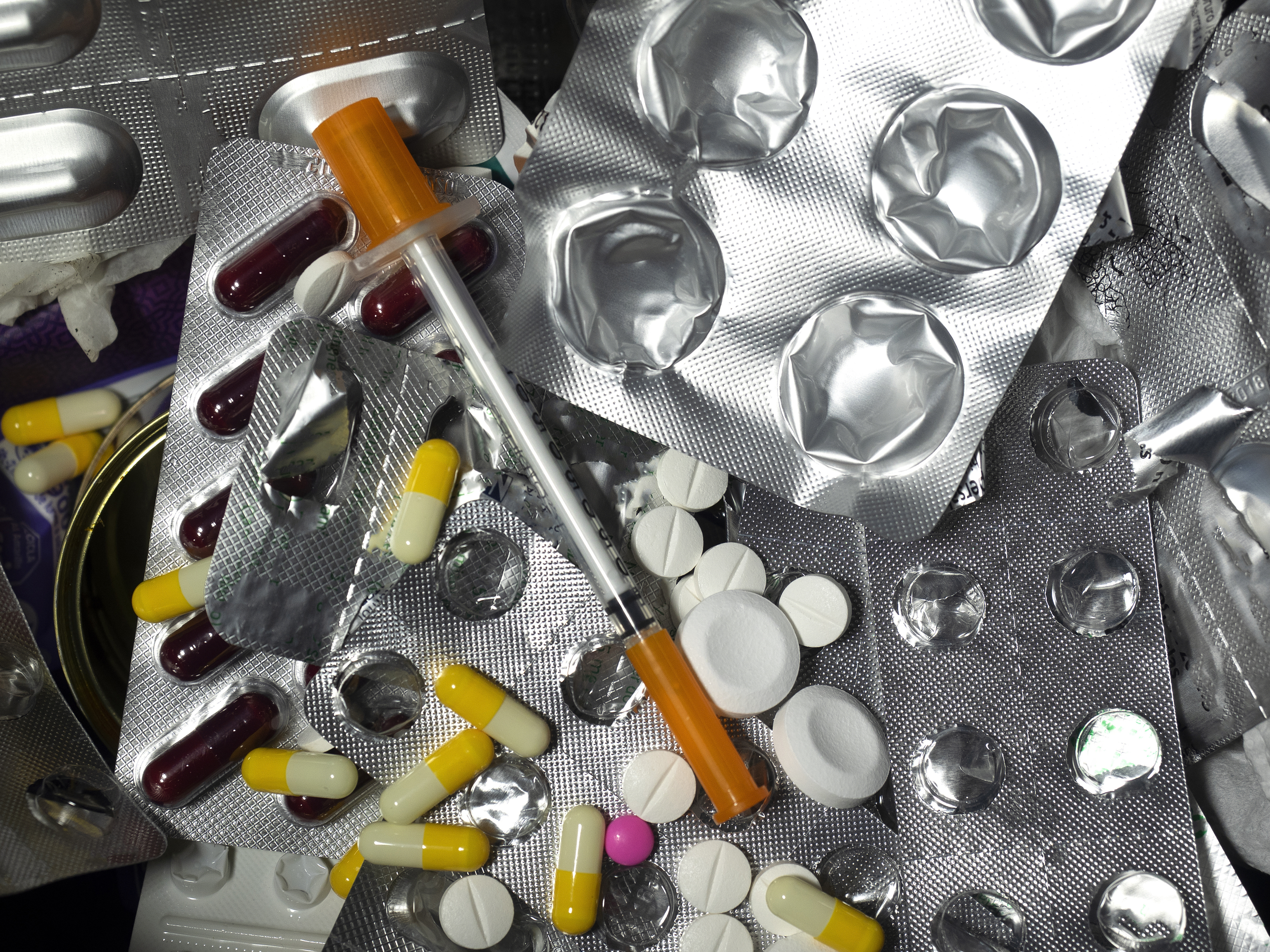 Los antibióticos han sido uno de los grupos de productos farmacéuticos más monitorizados en las aguas residuales hospitalarias.