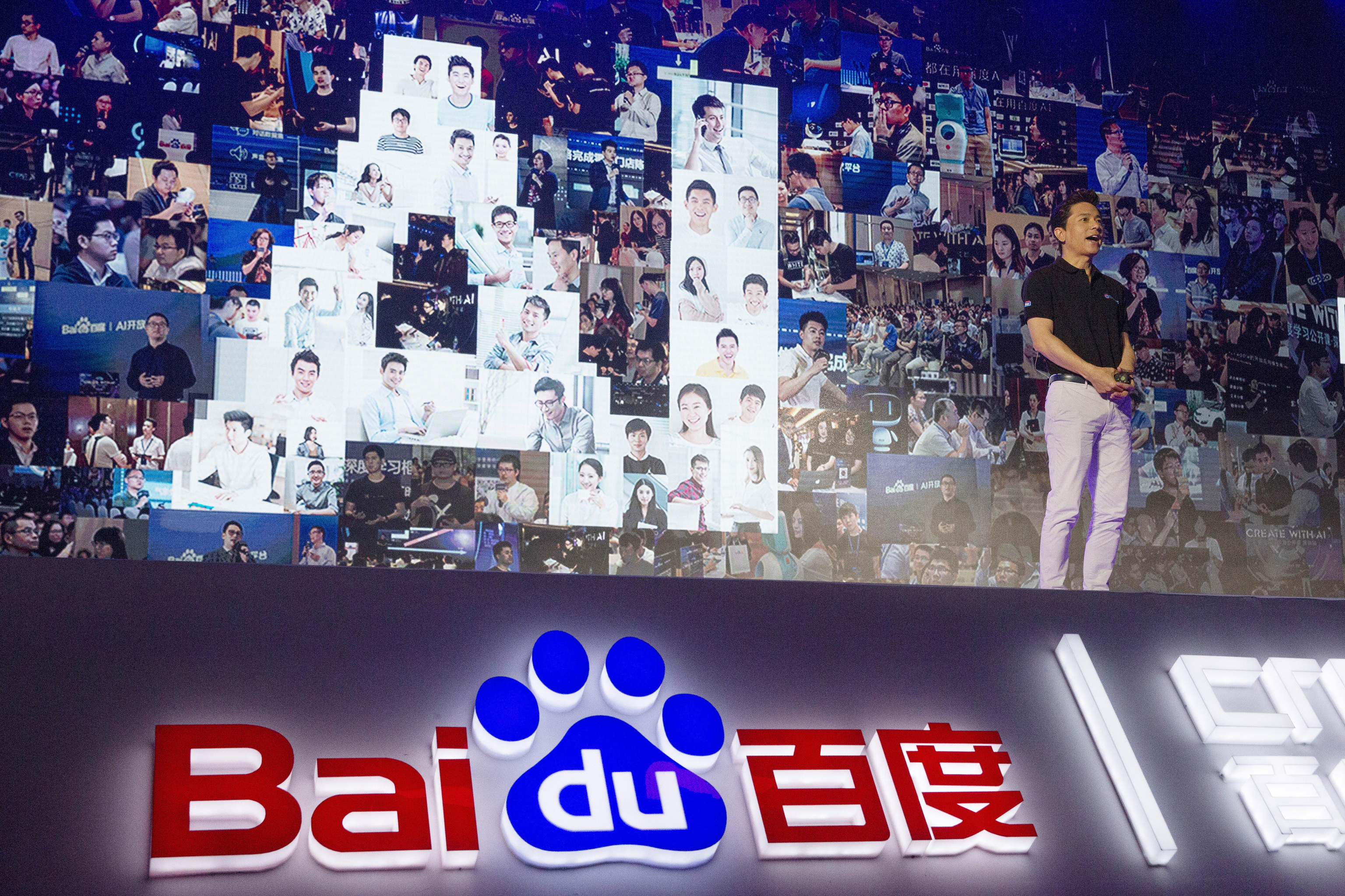 Robin Li, CEO de Baidu, en un evento dedicado a la Inteligencia Artificial.