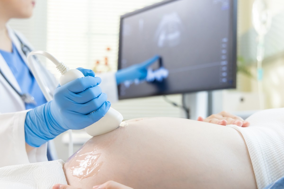 Los bebés expuestos al topiramato pueden tener un riesgo de dos a tres veces mayor de trastornos del desarrollo neurológico, advierte la EMA.