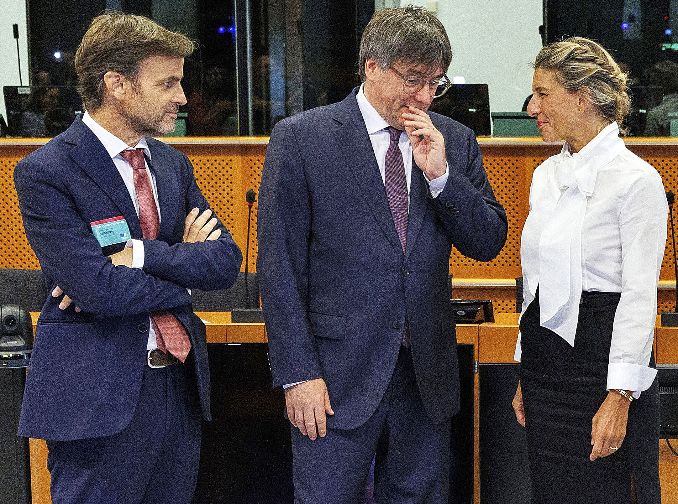 Jaume Asens, Carles Puigdemont y Yolanda Díaz, juntos ayer en Bruselas.