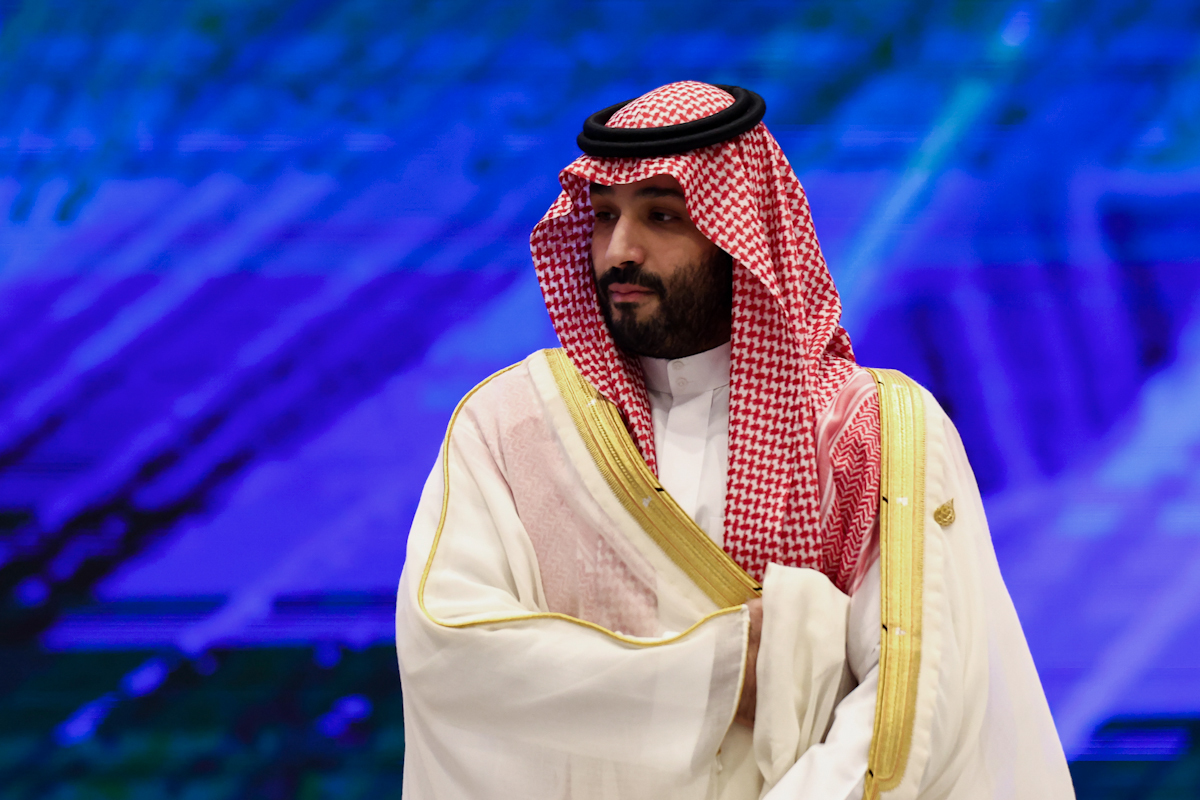 El equipo del príncipe Salman avisó a última hora al Gobierno y a Telefónica de su golpe de mano «amistoso»