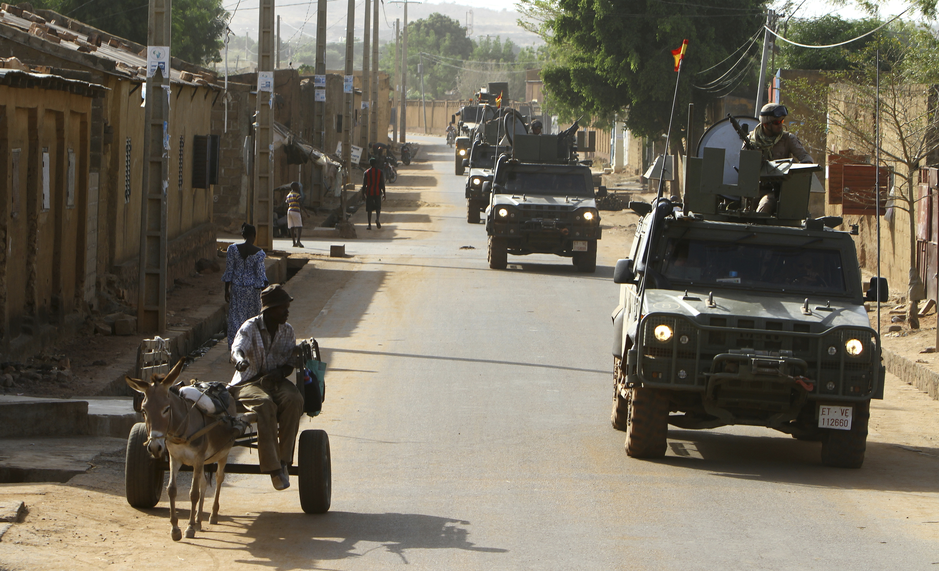 Mueren 49 civiles y 15 militares en el ataque a un barco de pasajeros en Mali