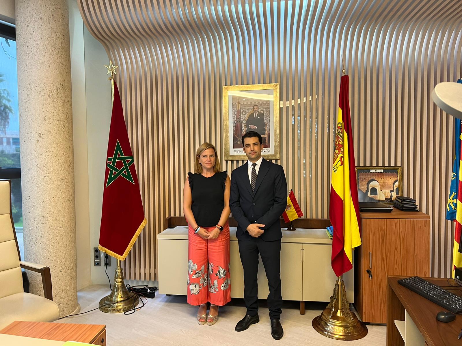 Pilar Bernab con el cnsul de Marruecos, Said Drissi El-Bouzaidi.