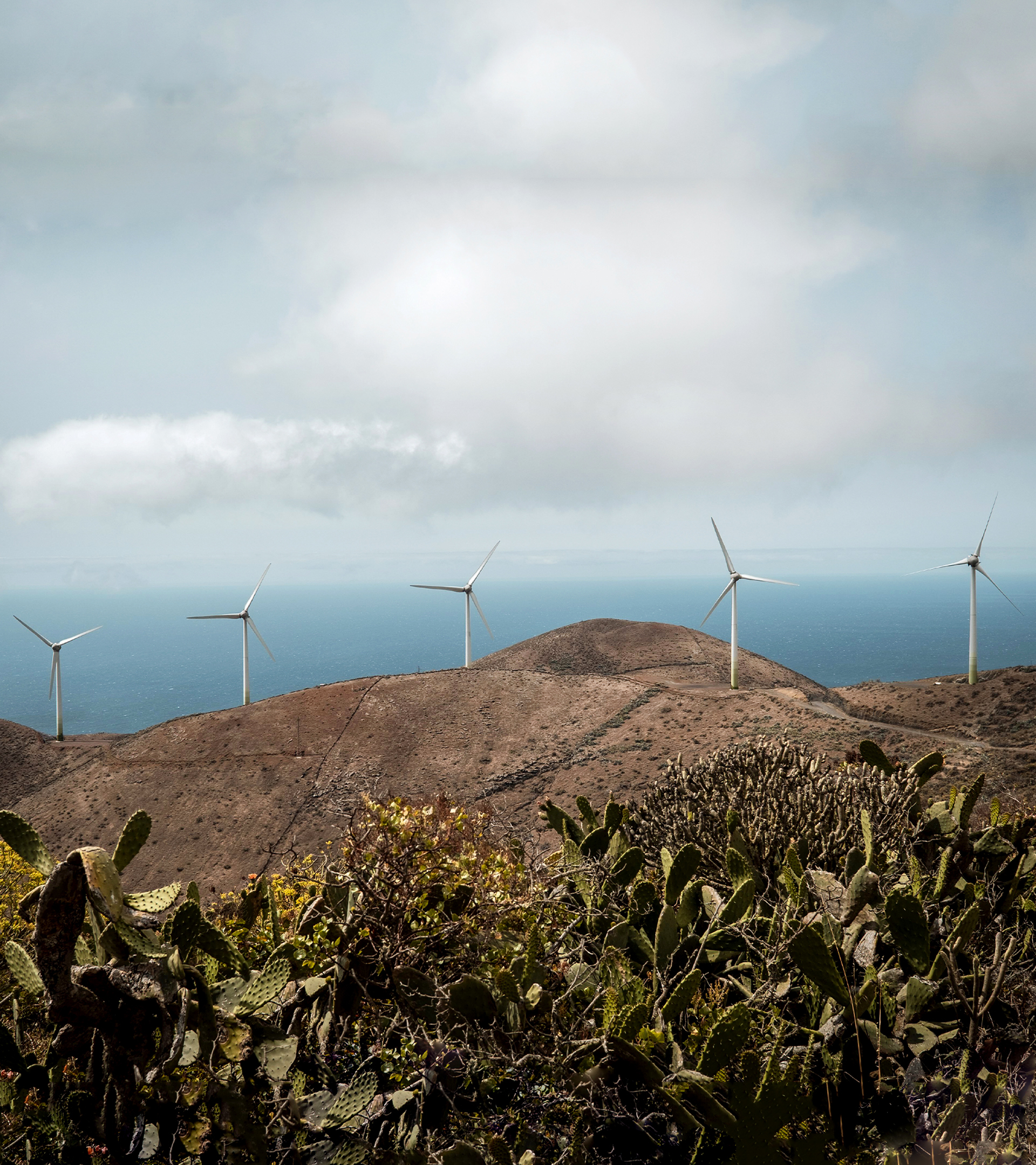 Por qué Canarias no podrá ser 'verde' hasta que lleguen las baterías (y por qué El Hierro tiene la solución)