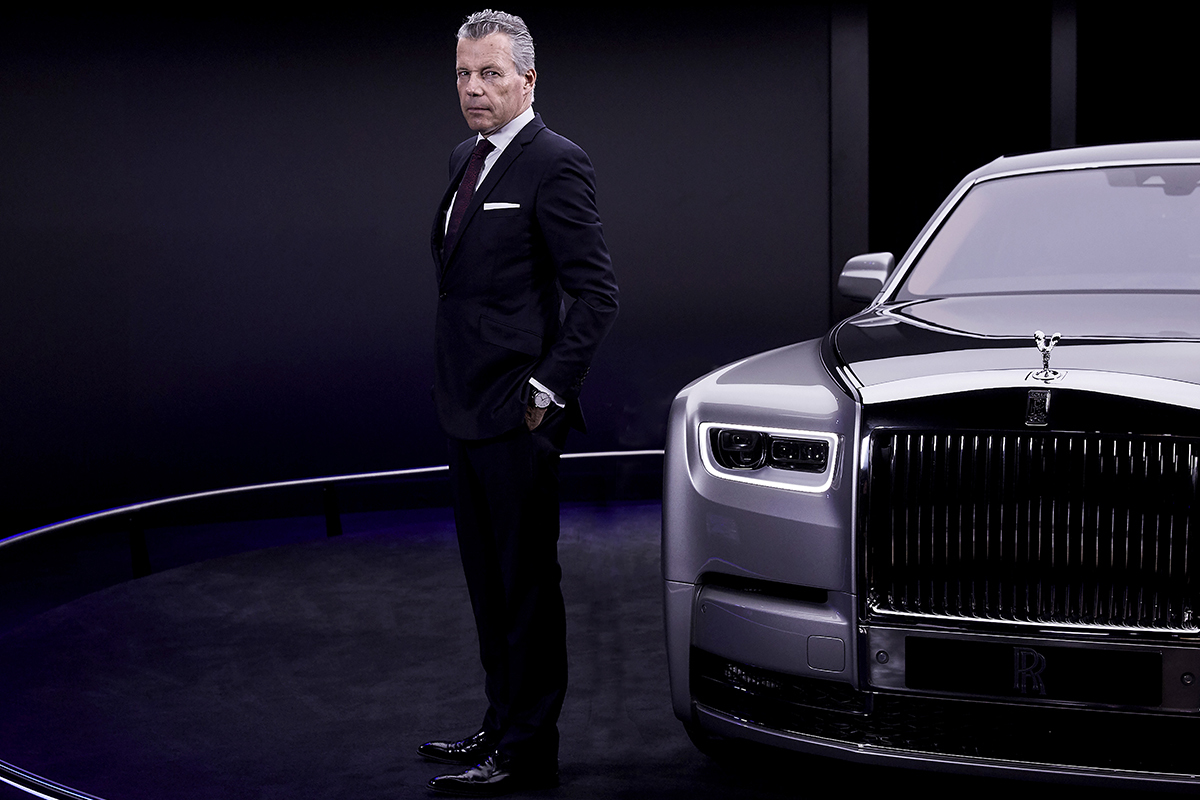 Torsten Müller-Ötvös, director general de Rolls-Royce: «Hoy, solo uno de cada cinco clientes que compra un Rolls-Royce cuenta con chófer»