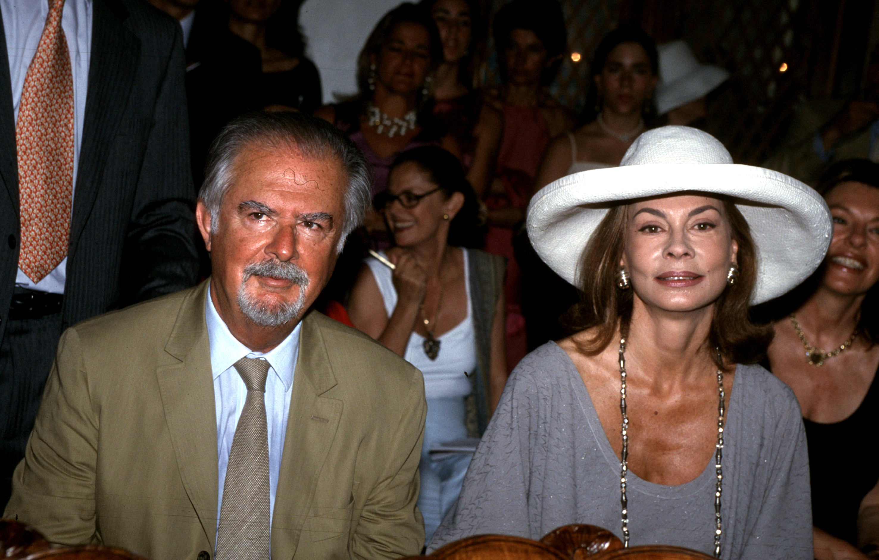 Con su gran amor, Sophia Vari, en 2001.