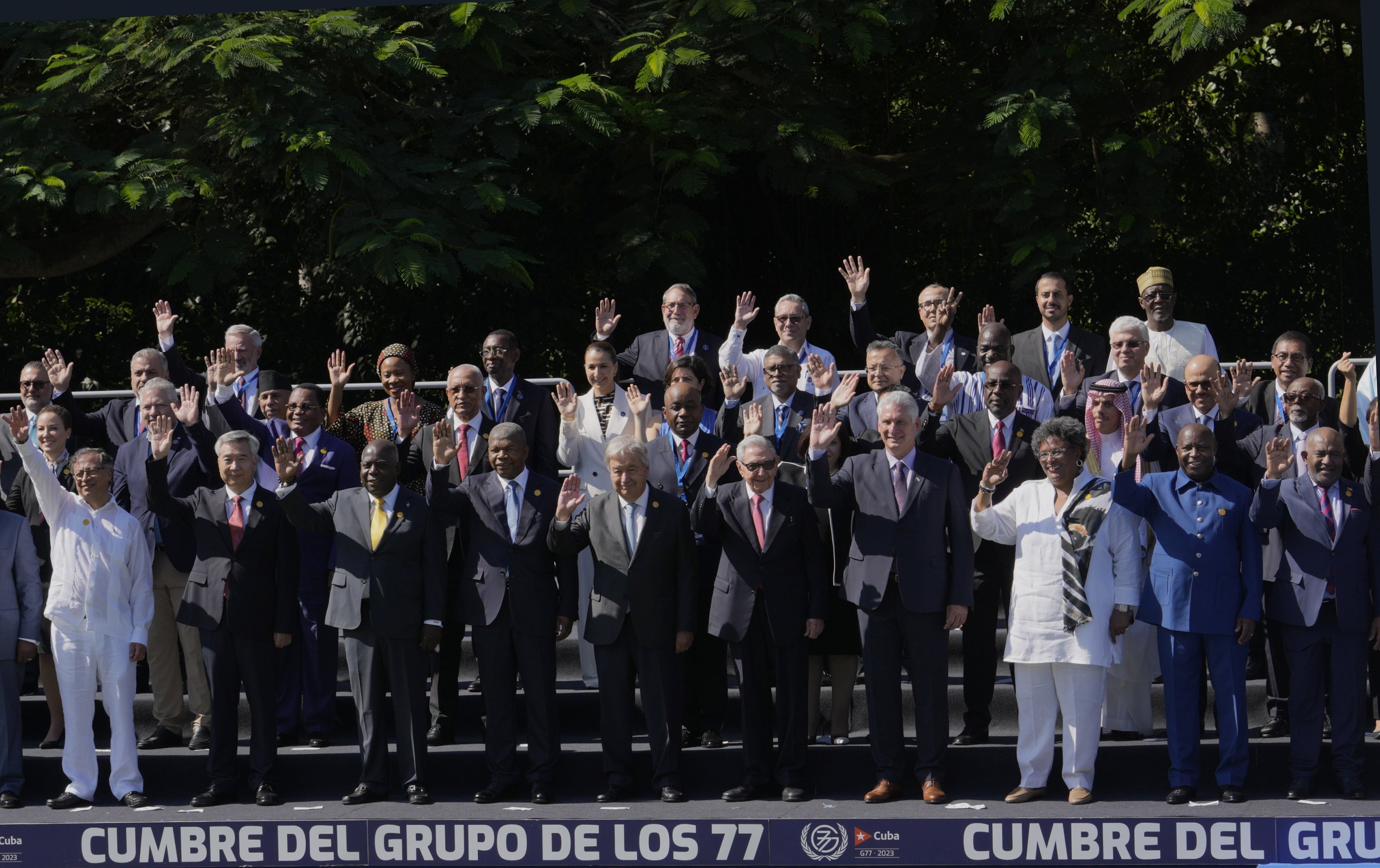 La fotografía grupal de líderes en la cumbre del G-77 en La Habana, este viernes.