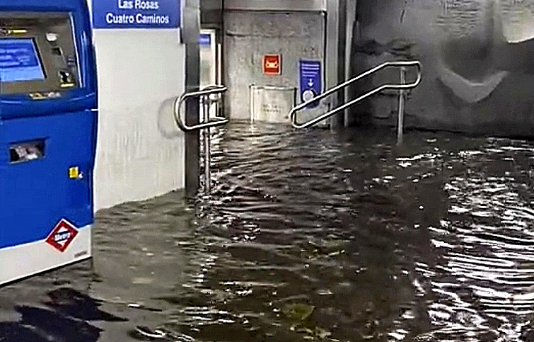 La estacin de Banco de Espaa, inundada el pasado diciembre. E. M.