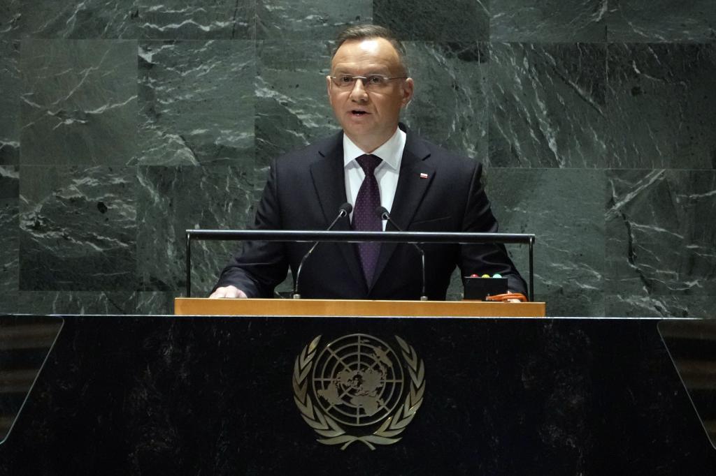 Zelenski critica en Nueva York la «aparente solidaridad» de Europa y Polonia se revuelve