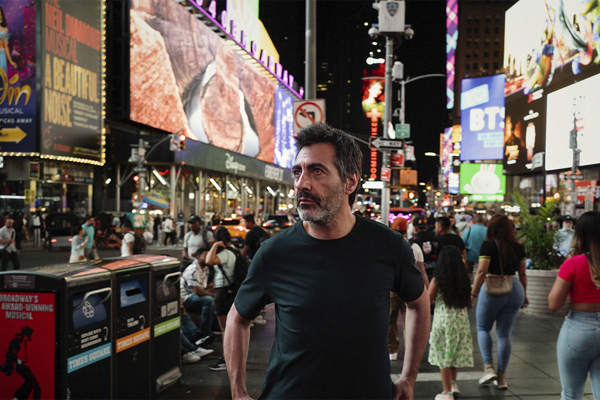 Juan del Val en Times Square, en Nueva York.