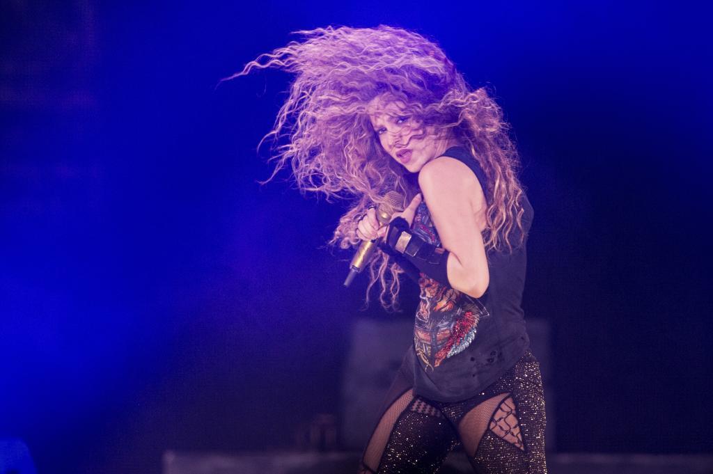 Shakira en una actuacin en Londres