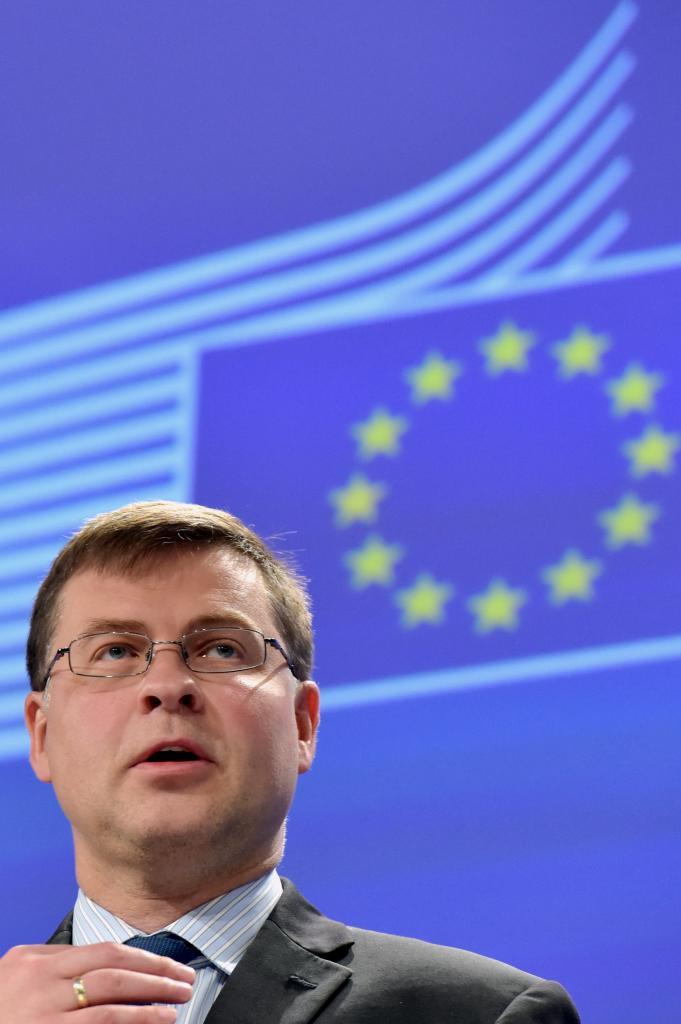 La UE trata de equilibrar la relación económica con China: «Estamos en una encrucijada»